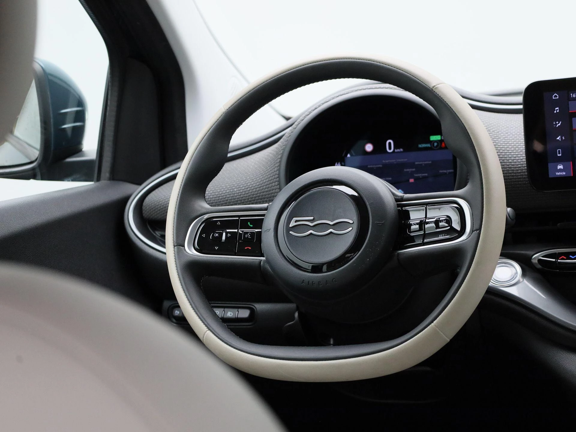 Fiat 500 500e 42 kWh La Prima