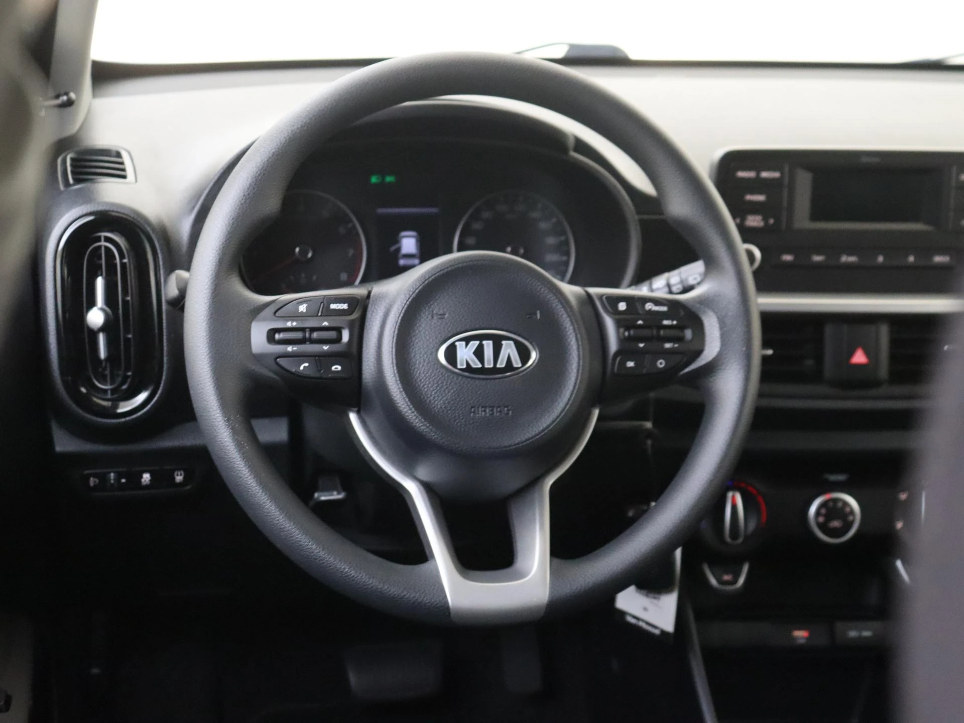 Kia-Picanto-image-9
