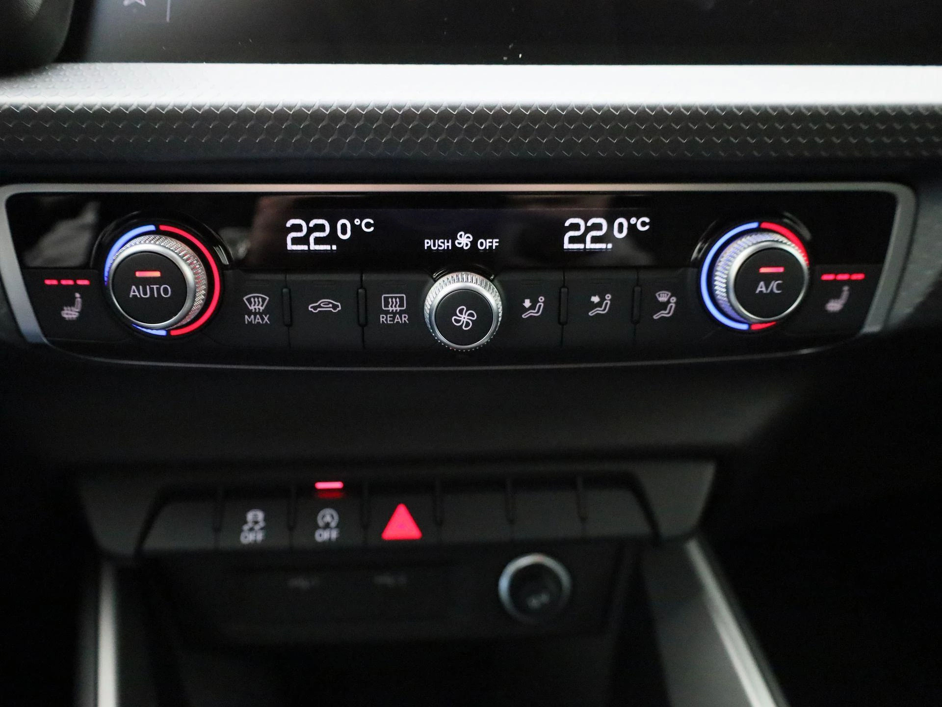 Audi-A1 Sportback-image-18