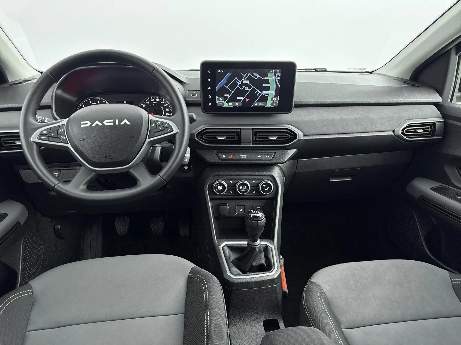 Dacia-Sandero Stepway-image-15