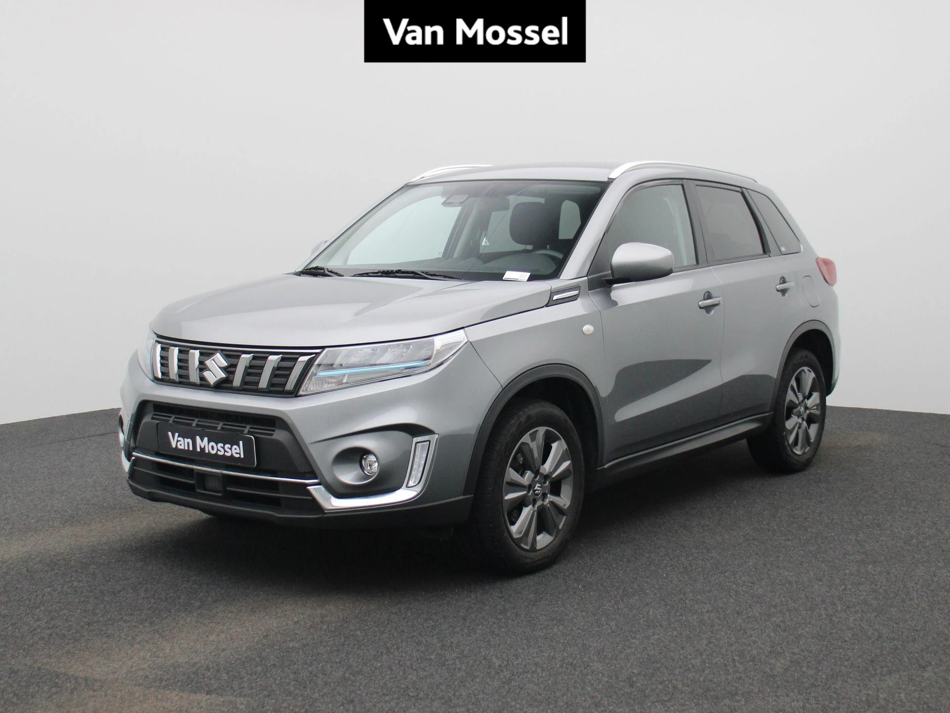 Suzuki-Grand Vitara-image-0