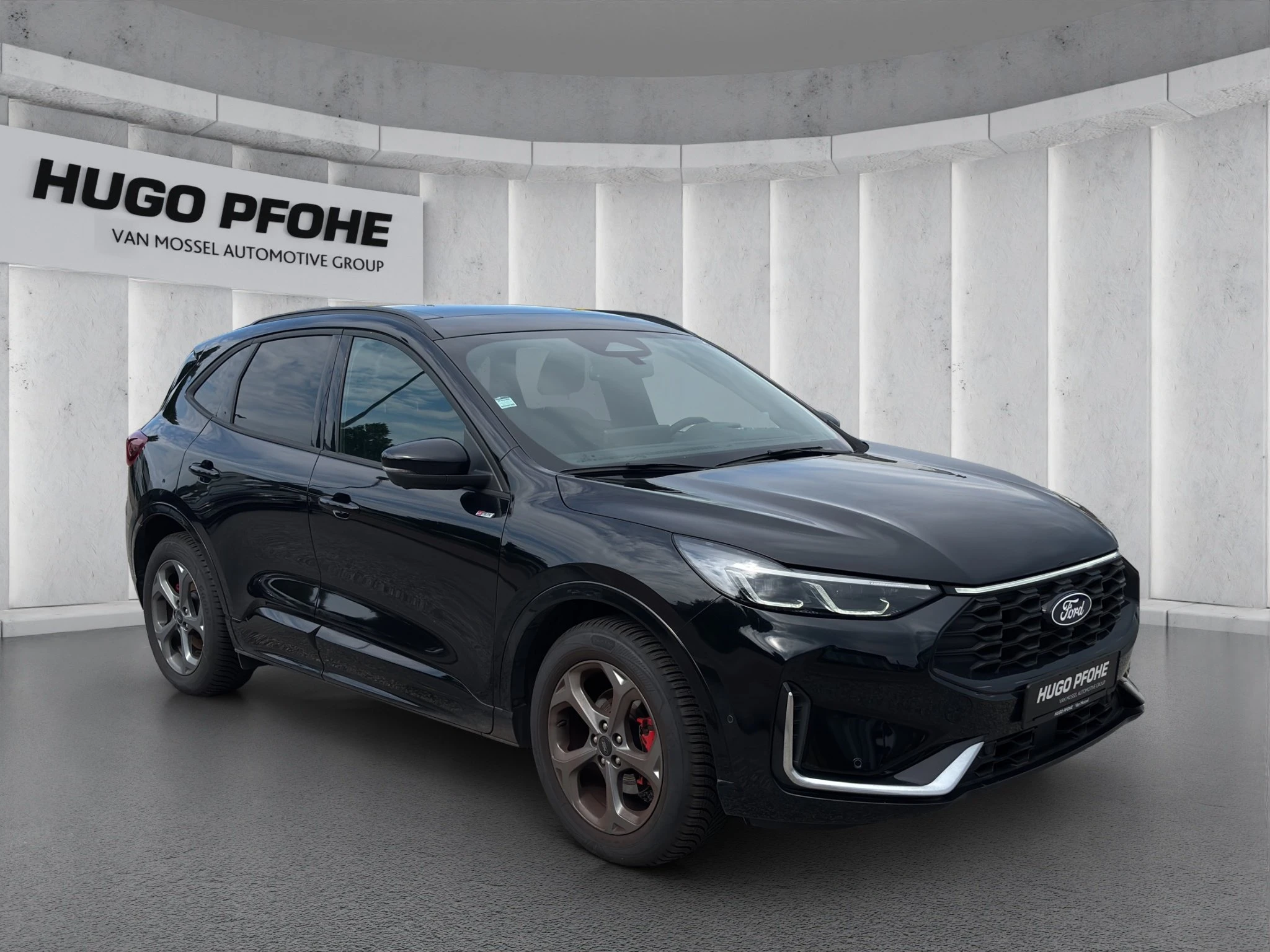 Ford Kuga ST-Line X Aut.*PANO*AHK*360GRAD*LED-MATRIX*NAVI*GRA*WINTER-PKT.