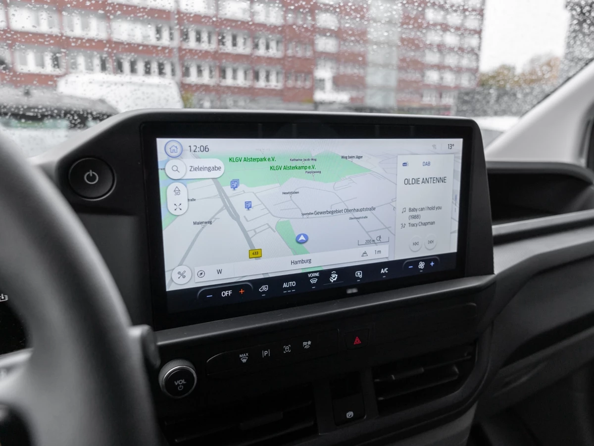 Ford-Transit Custom-image-11