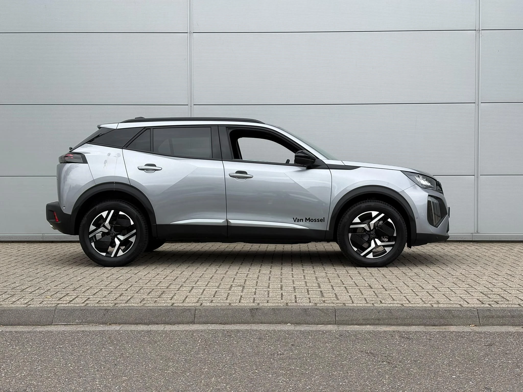 Peugeot-2008-image-6