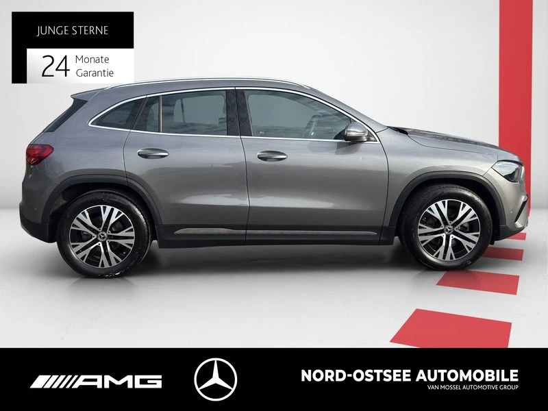 Mercedes-Benz-GLA-image-8