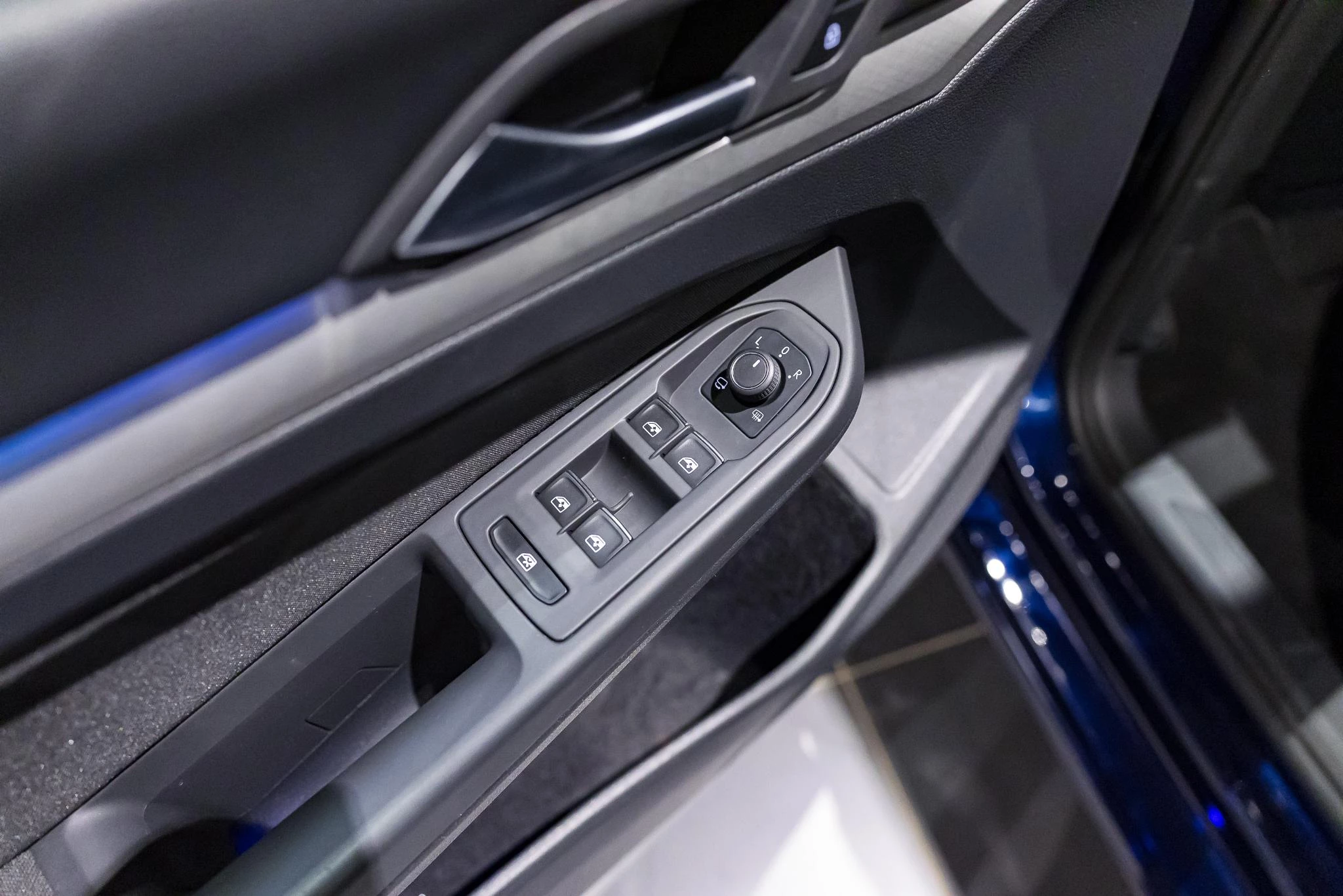 Volkswagen-Golf-image-18