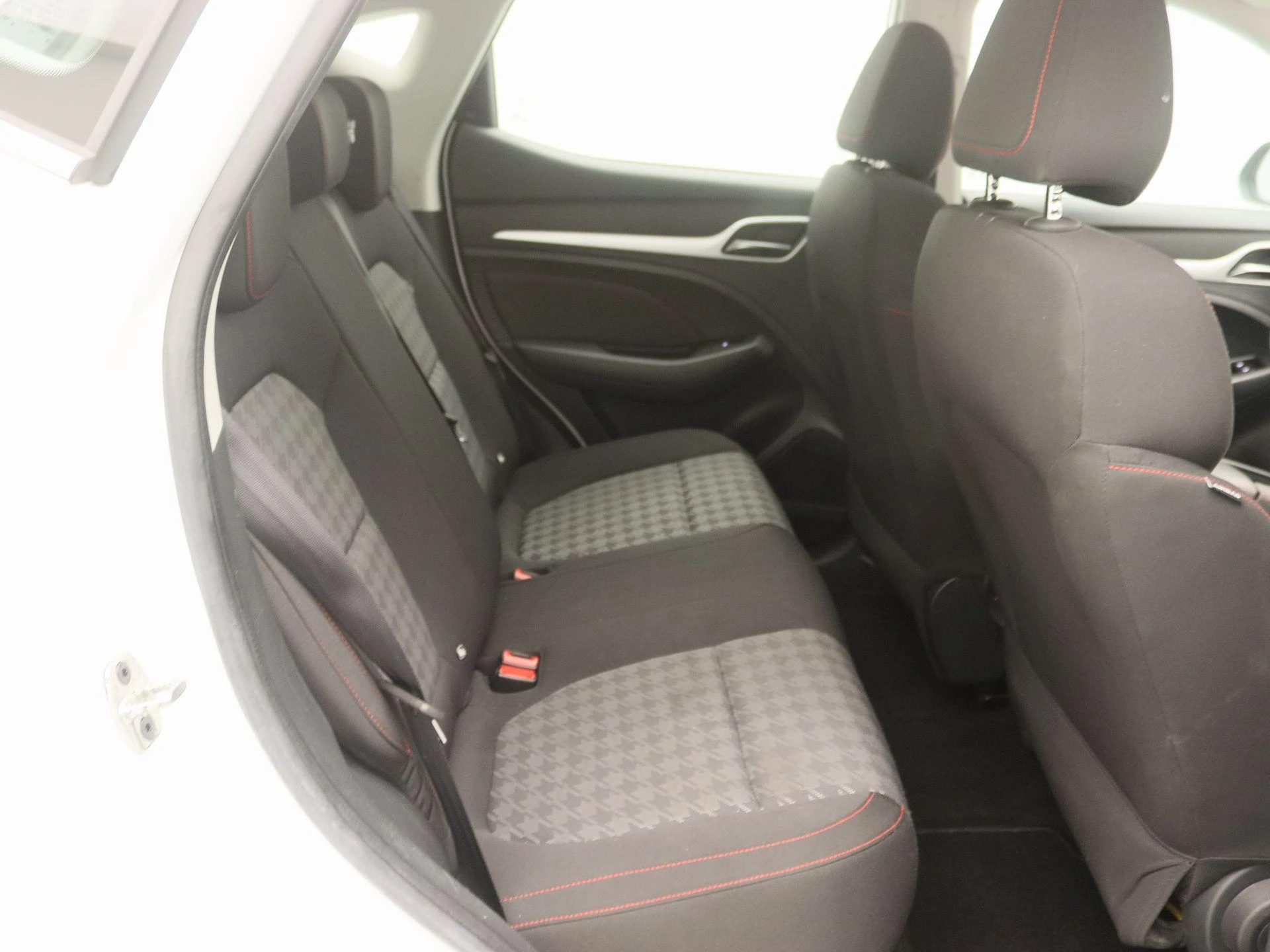MG-ZS EV-image-25