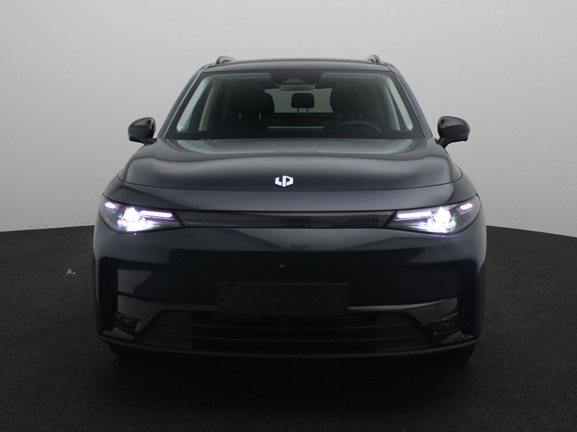 Leapmotor-C10-image-2