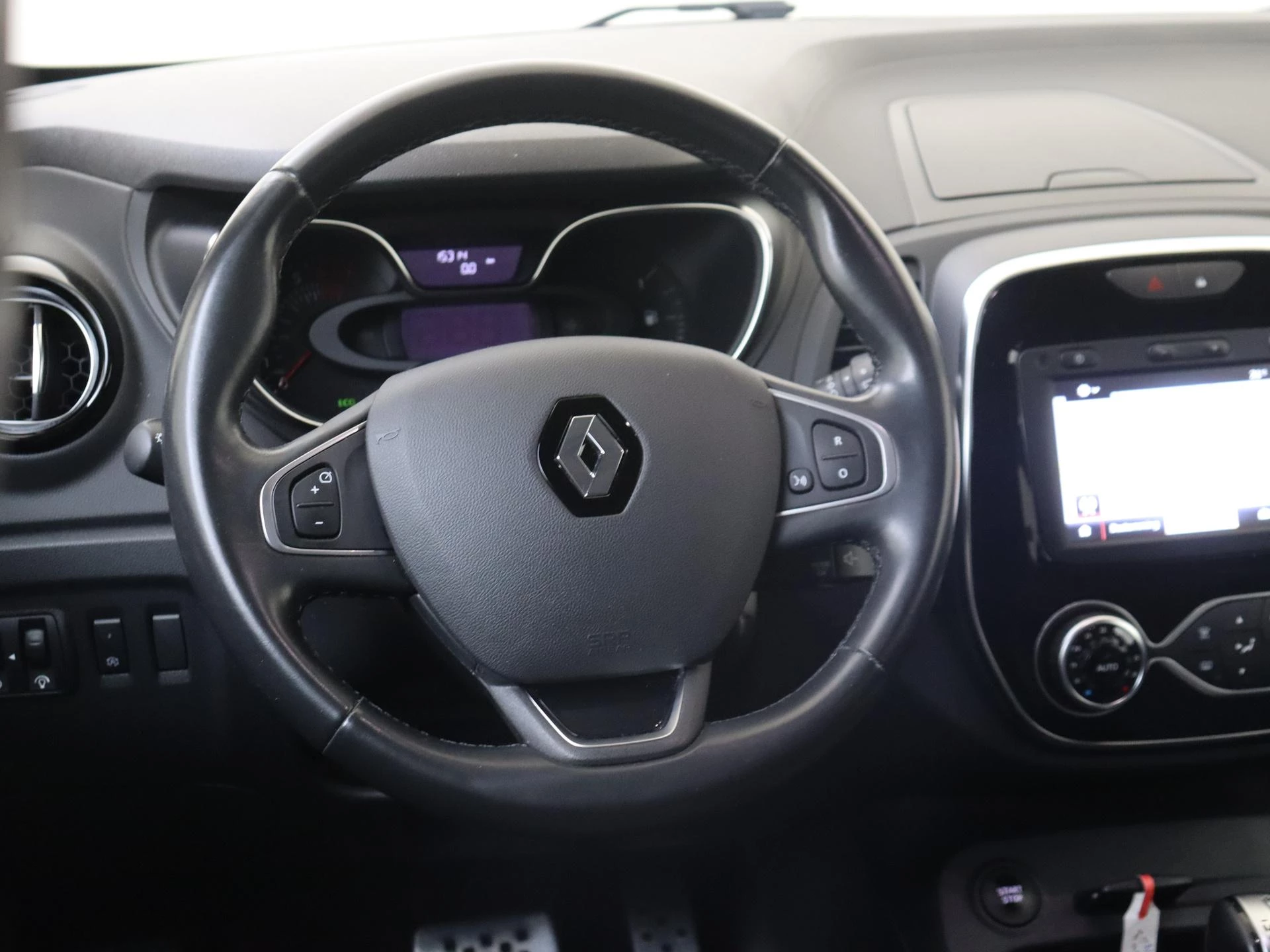 Renault Captur 1.3 TCe150 Intens AUTOMAAT