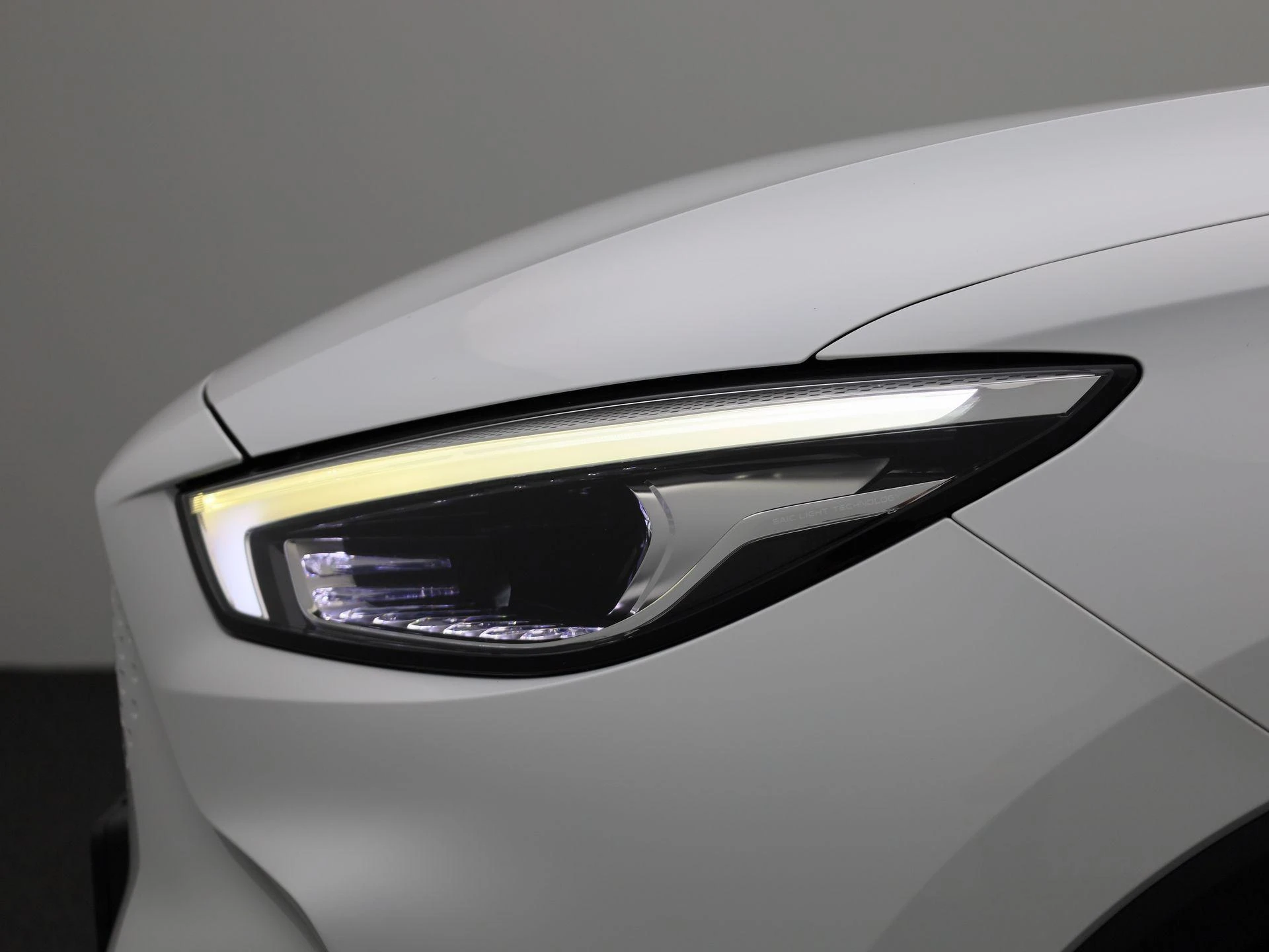 MG-ZS EV-image-14
