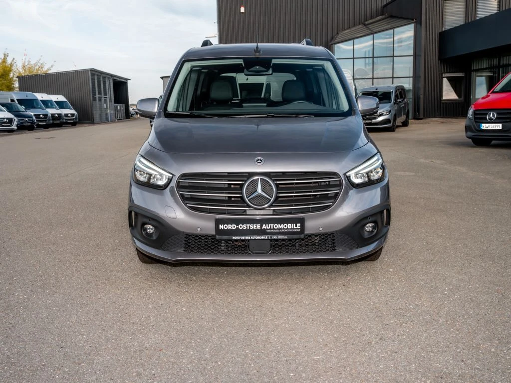 Mercedes-Benz-T-Klasse 180-image-3