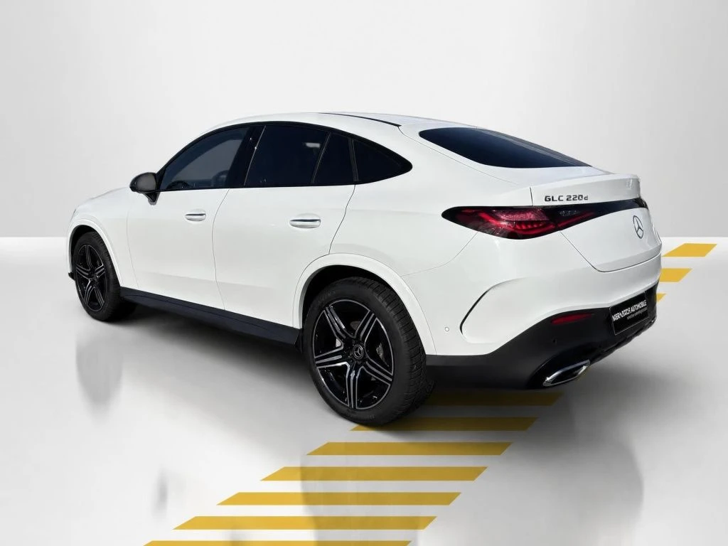 Mercedes-Benz-GLC 220 d-image-12