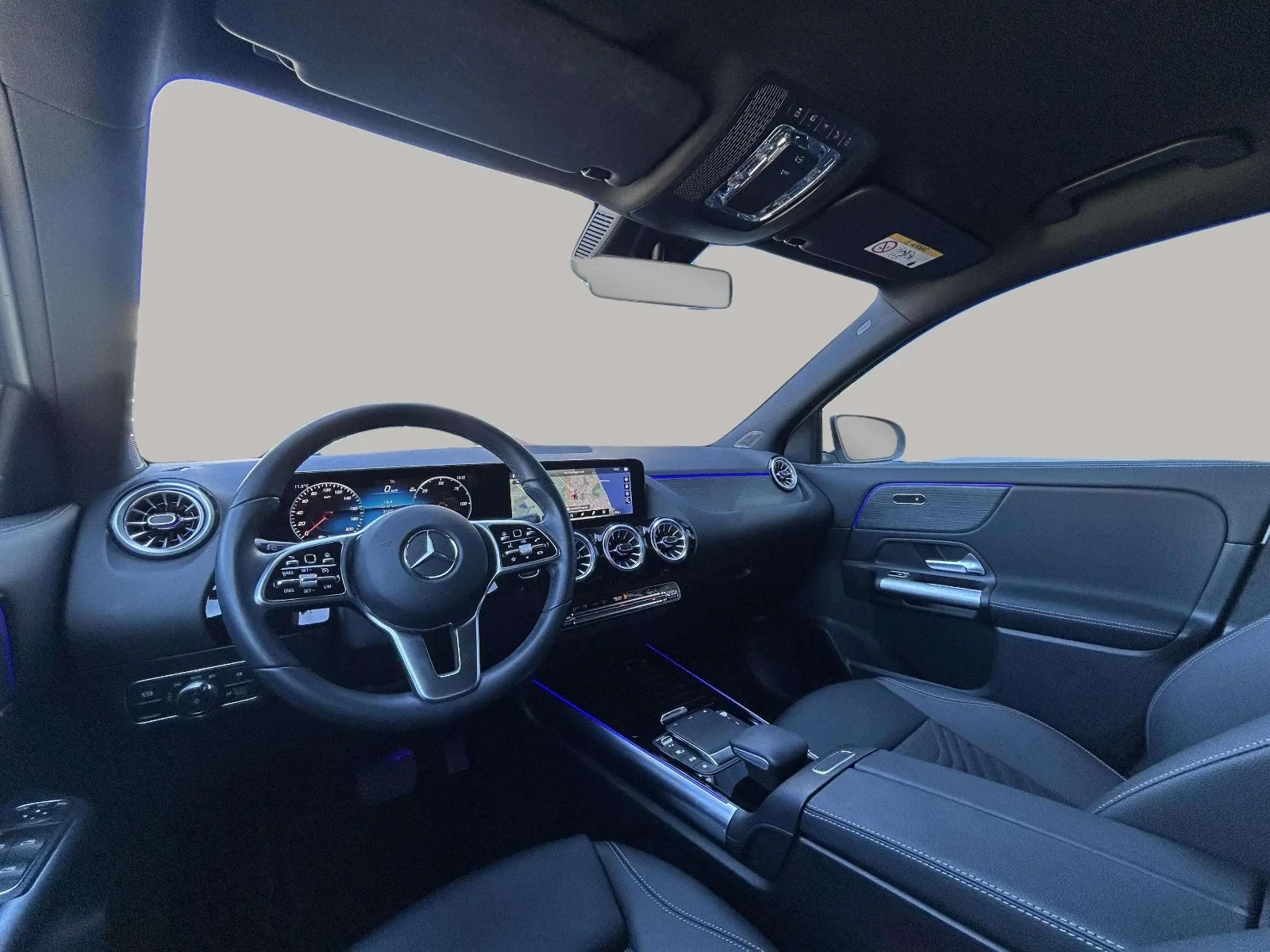 Mercedes-Benz-EQA-image-11