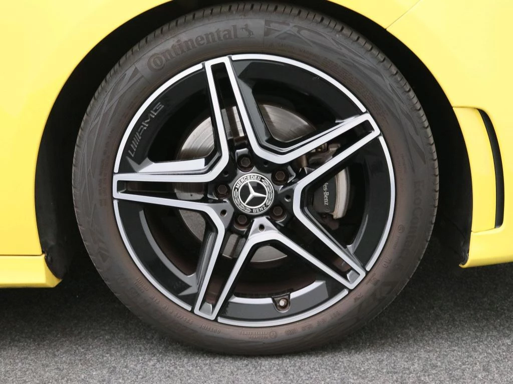 Mercedes-Benz-A-Klasse-image-11