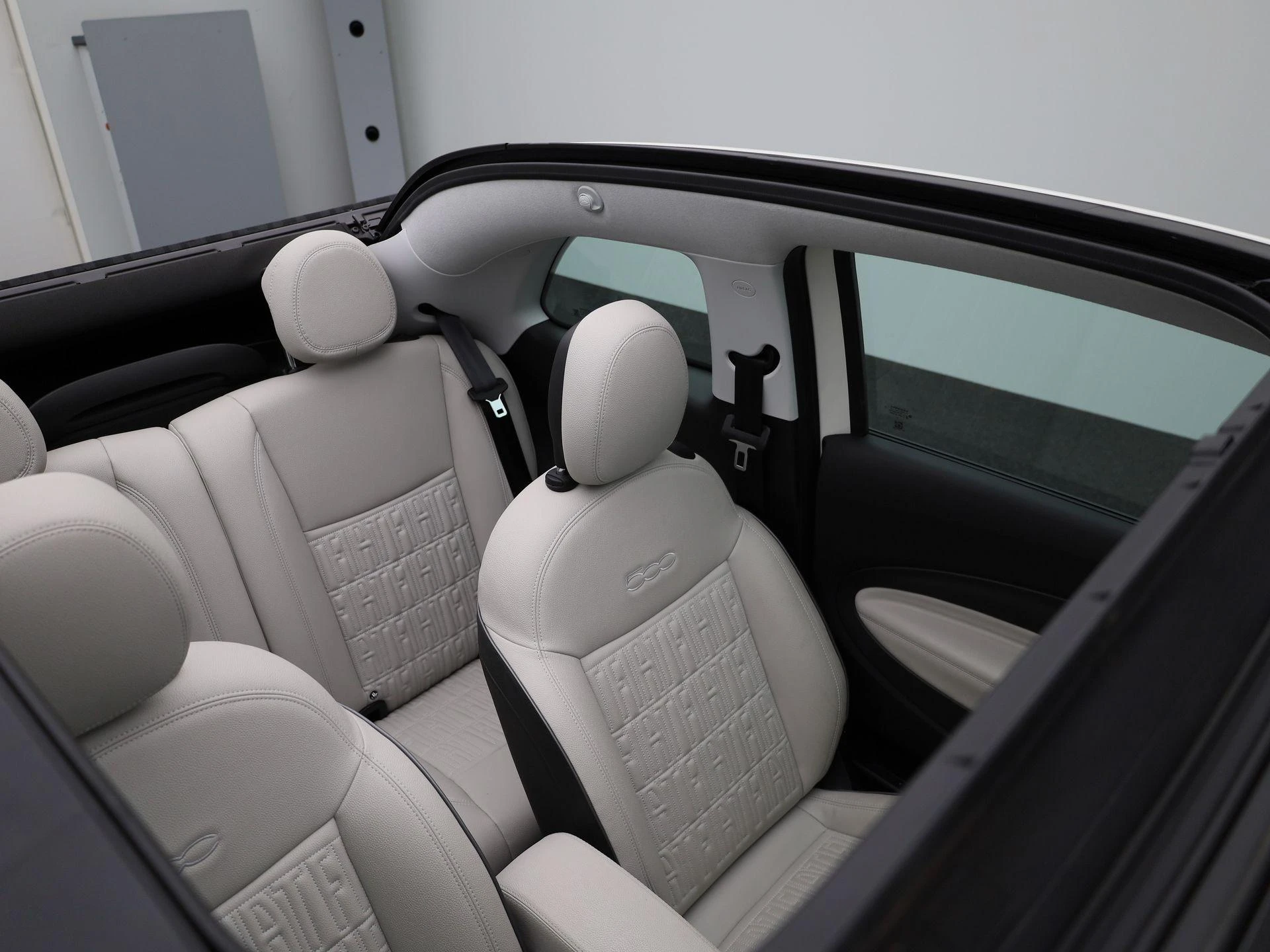 Fiat-500C-image-39