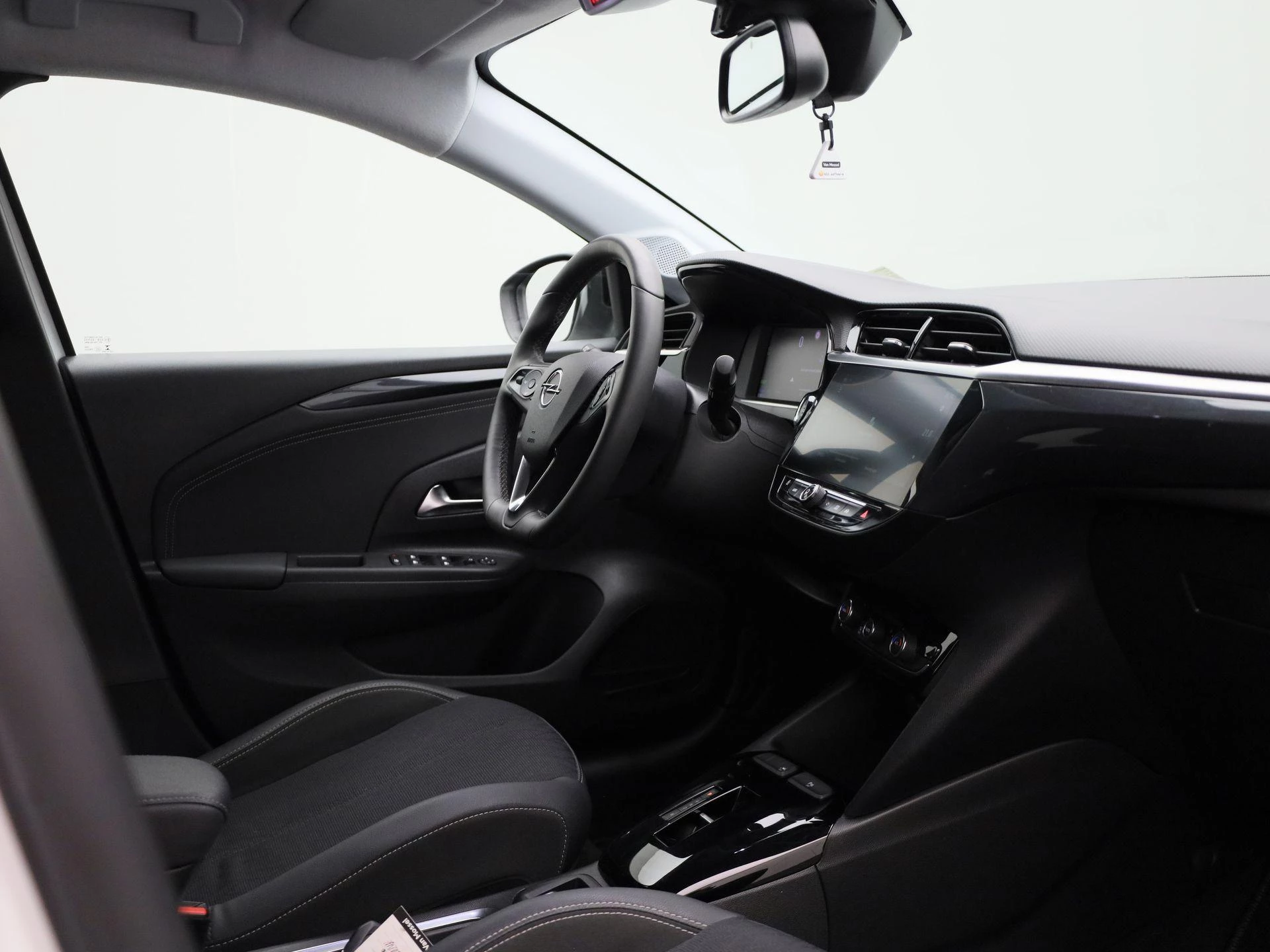 Opel-Corsa-e-image-31