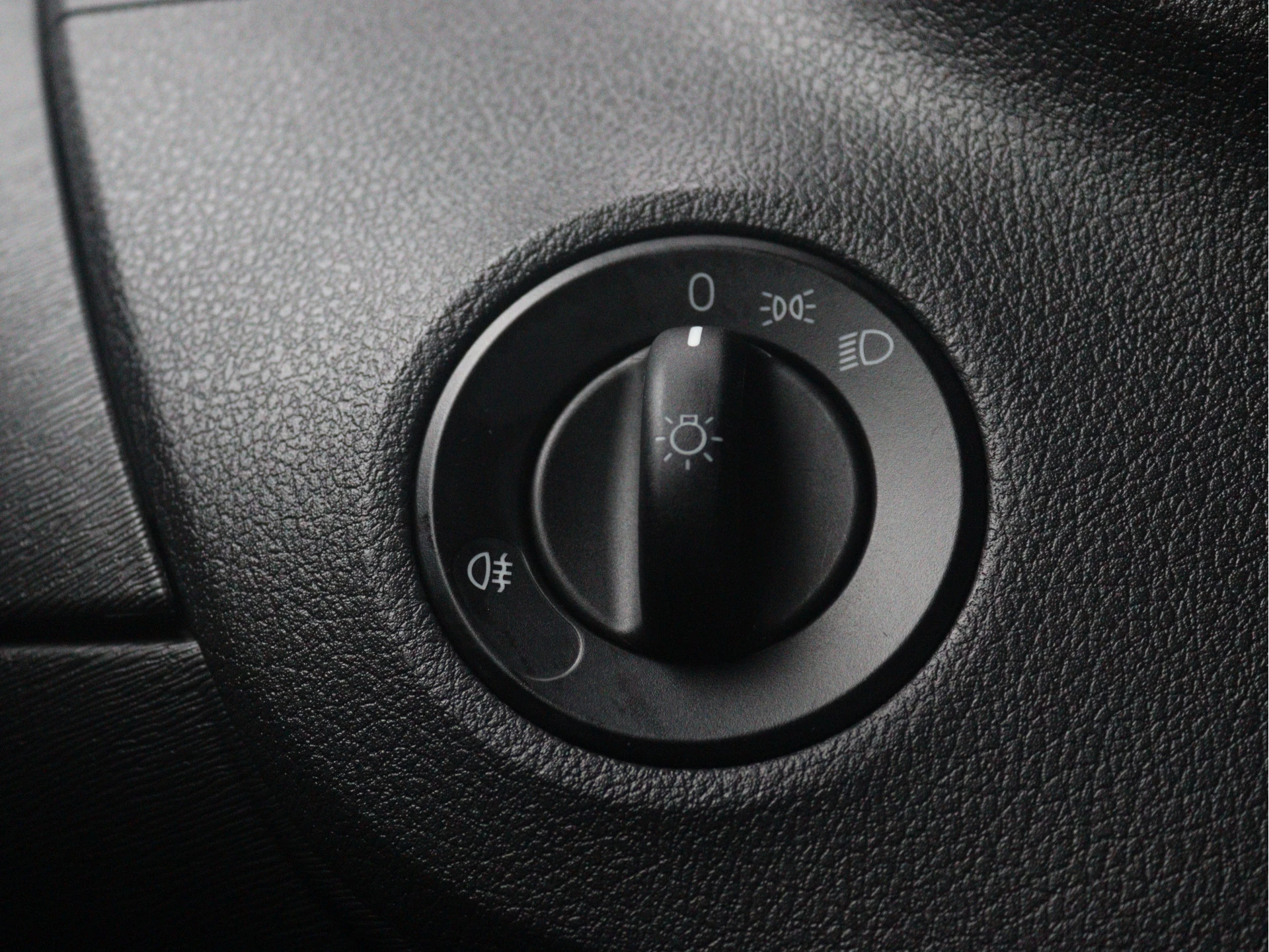Mercedes-Benz-Citan-image-7