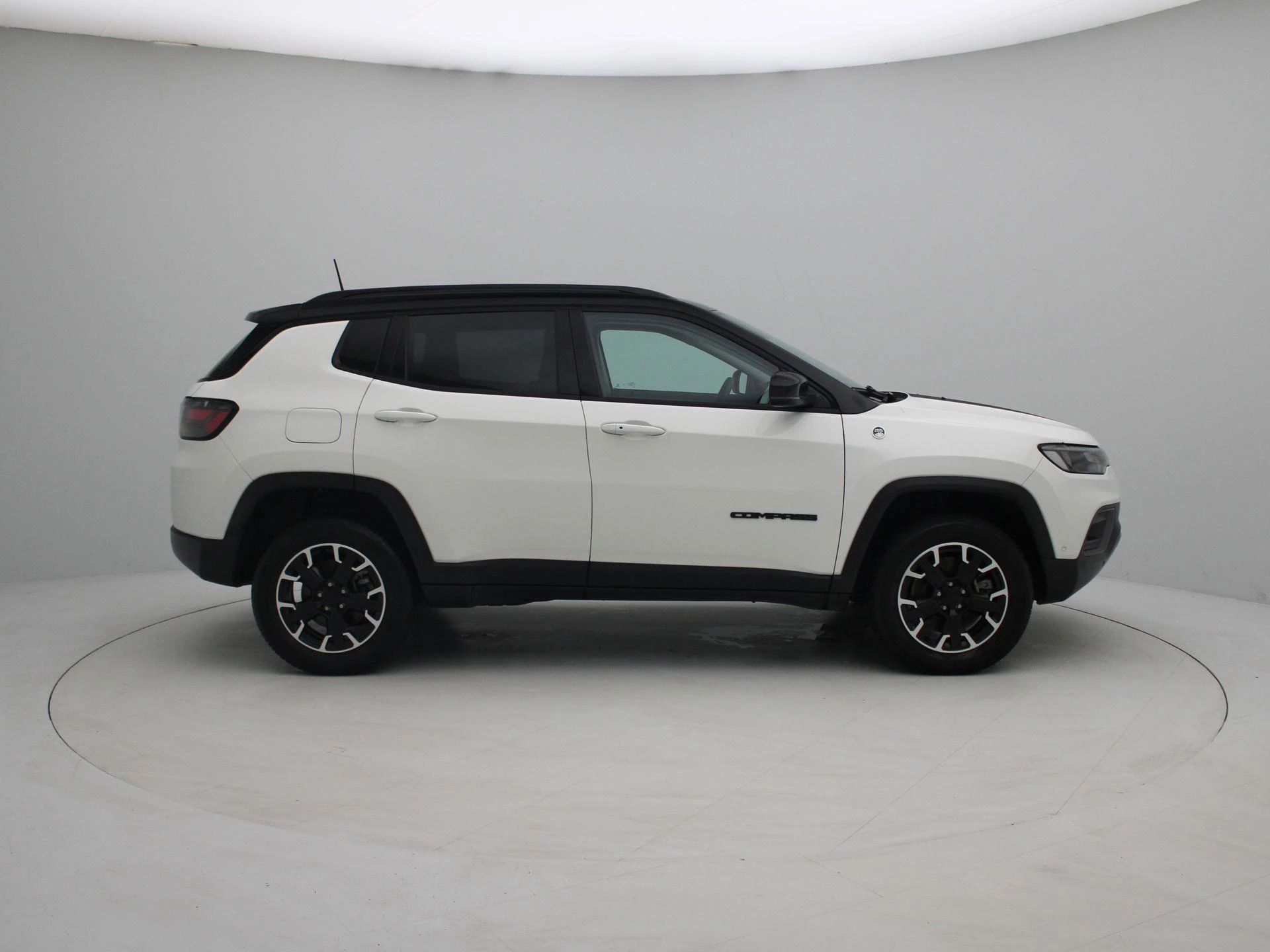 Jeep-Compass-image-6