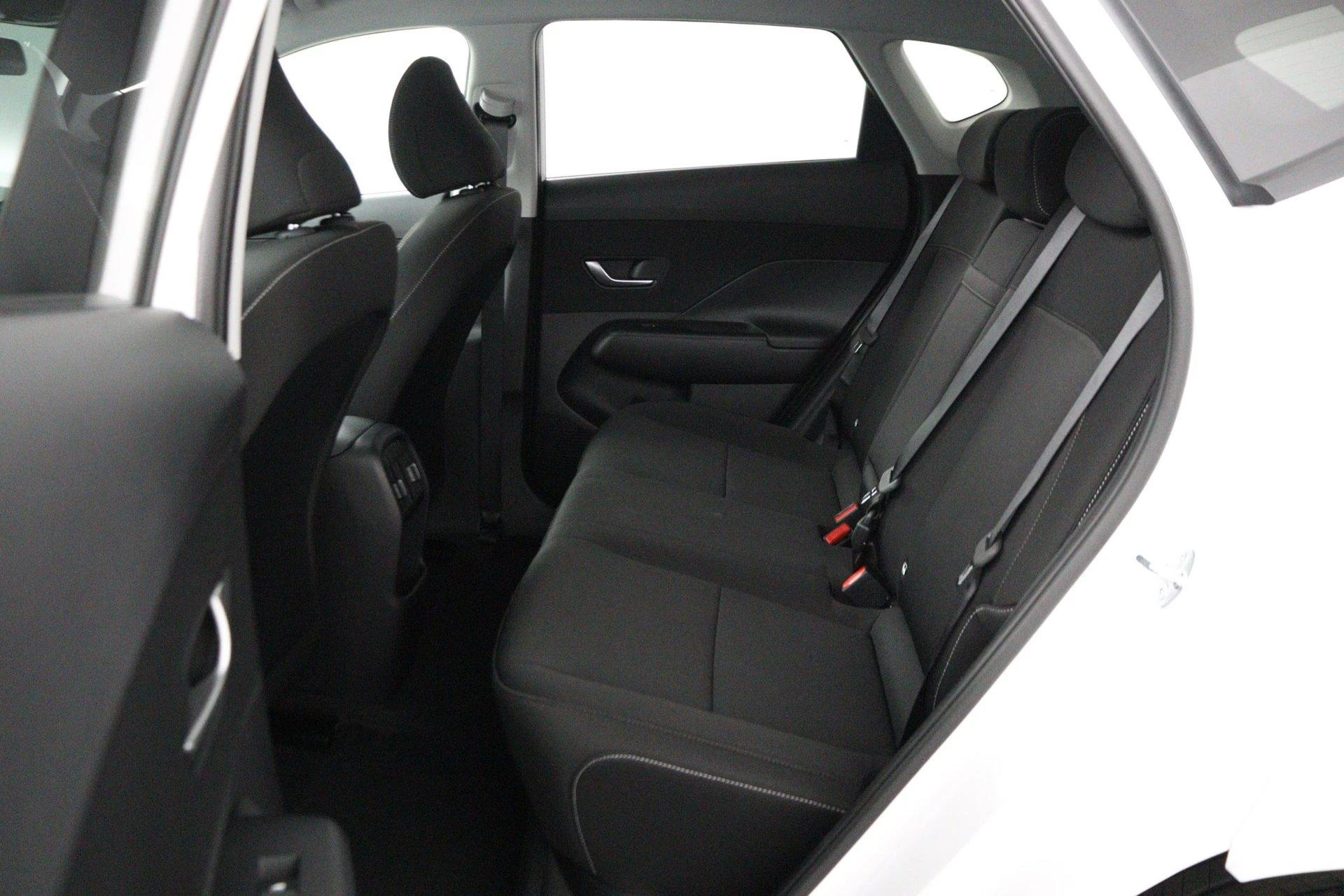 Hyundai-Kona-image-14