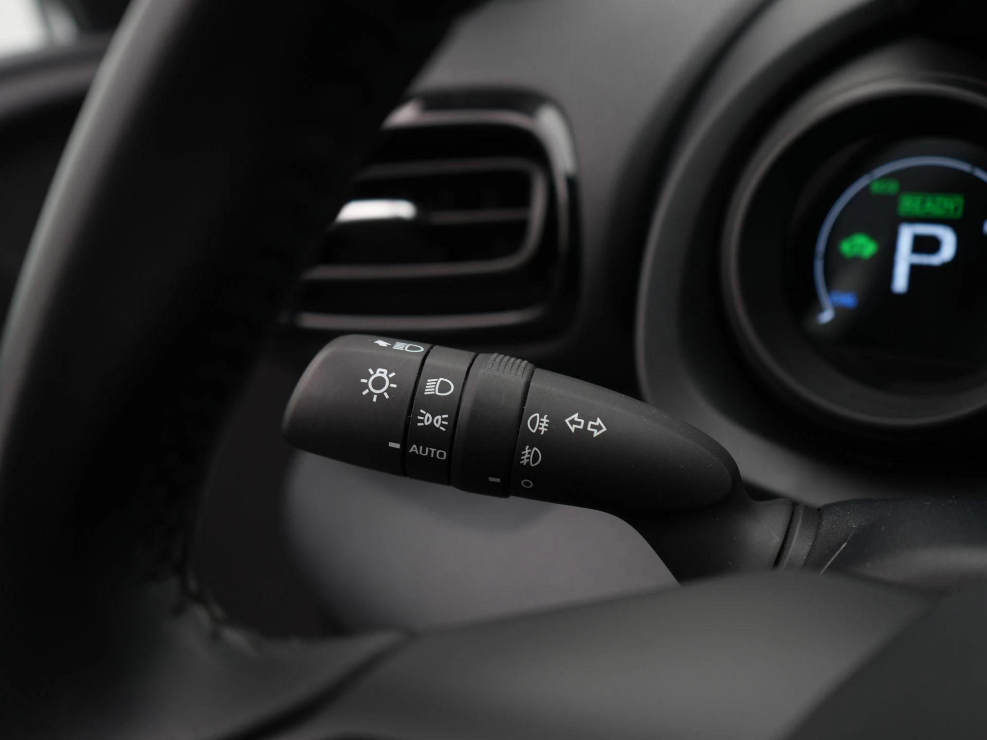 Toyota-Yaris-image-28