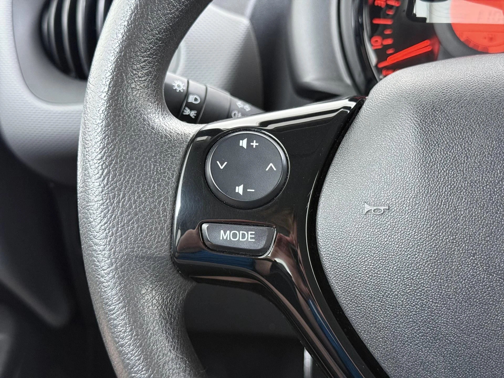 Peugeot-108-image-13