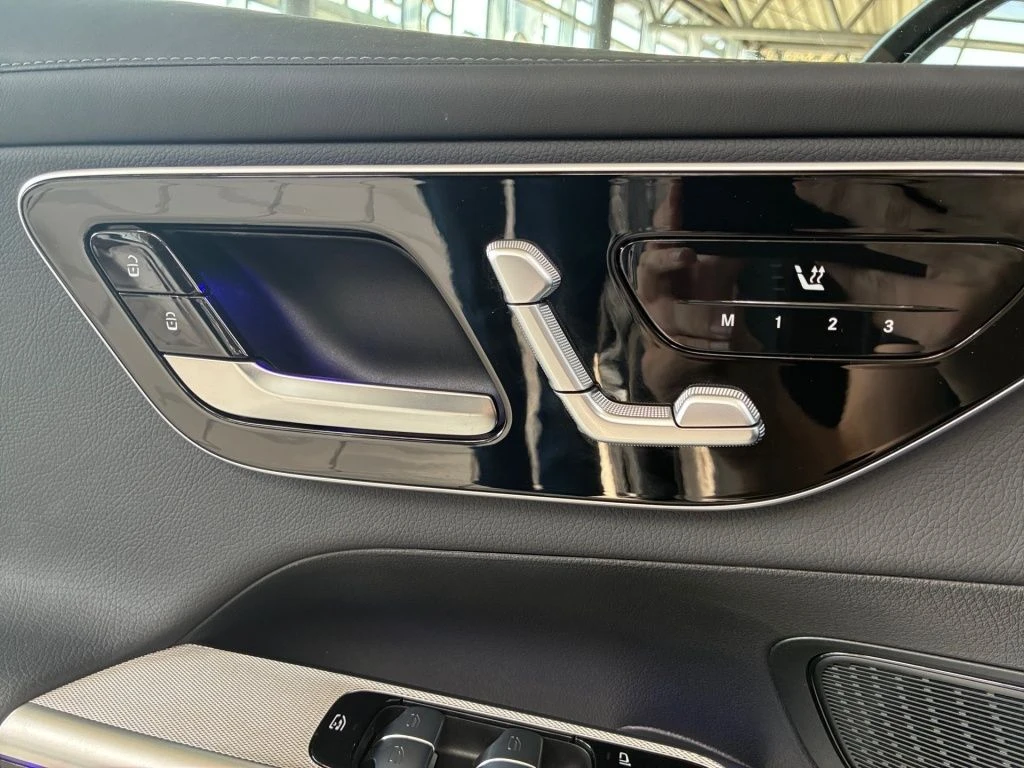 Mercedes-Benz-GLC 220 d-image-8