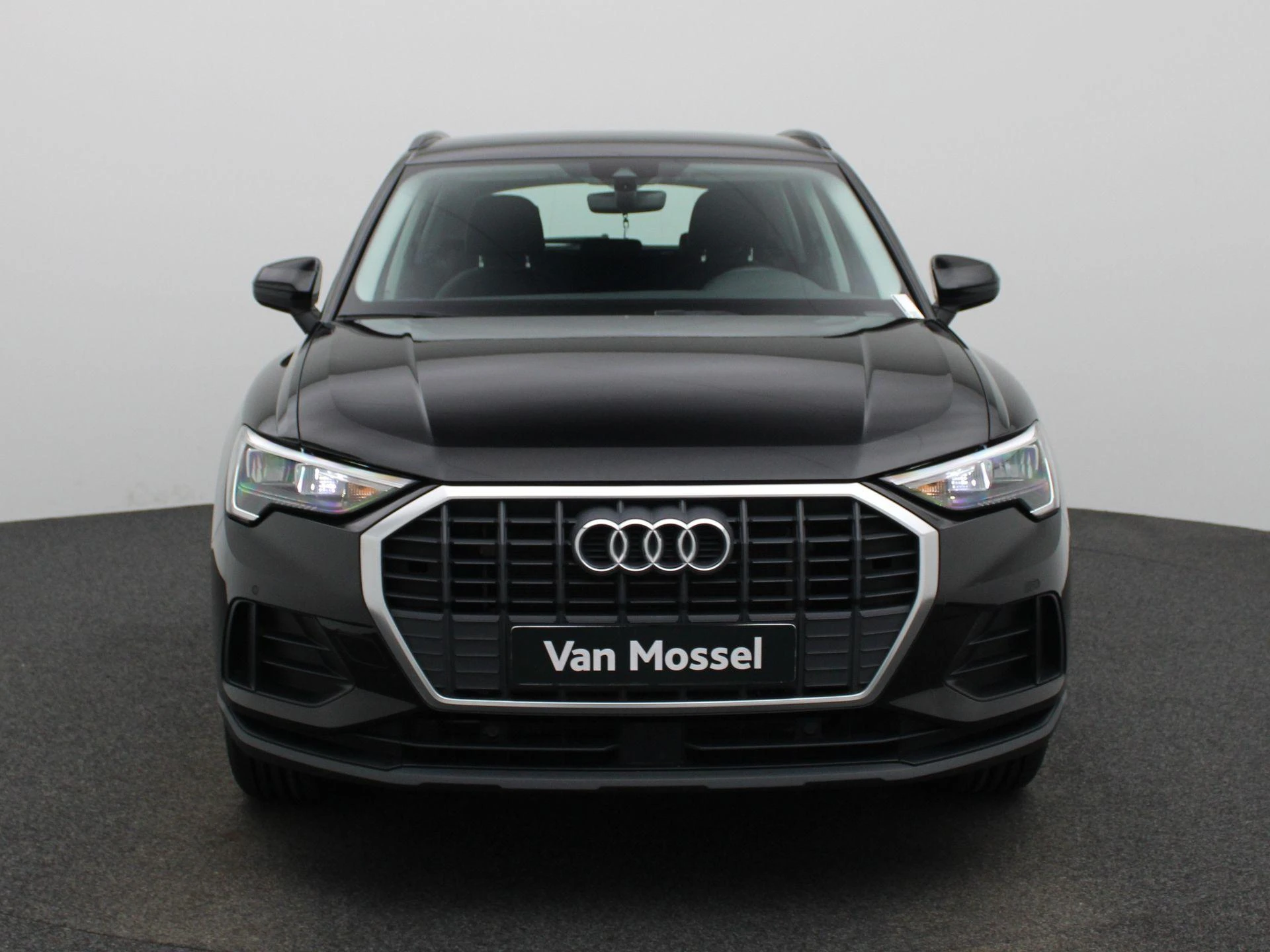 Audi-Q3-image-2