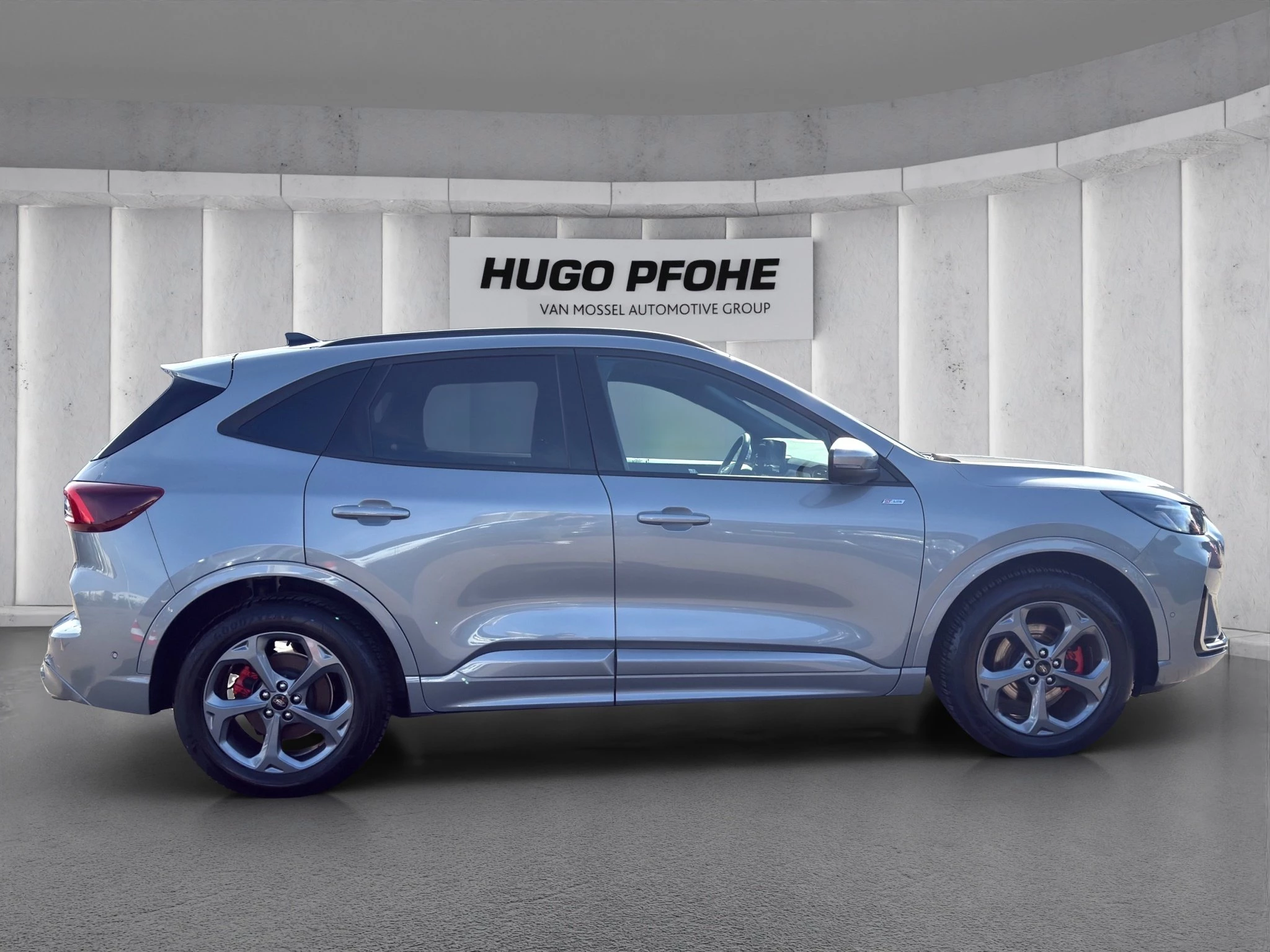Ford Kuga ST-Line X Aut.*PANO*AHK*360GRAD*LED-MATRIX*NAVI*GRA*WINTER-PKT.
