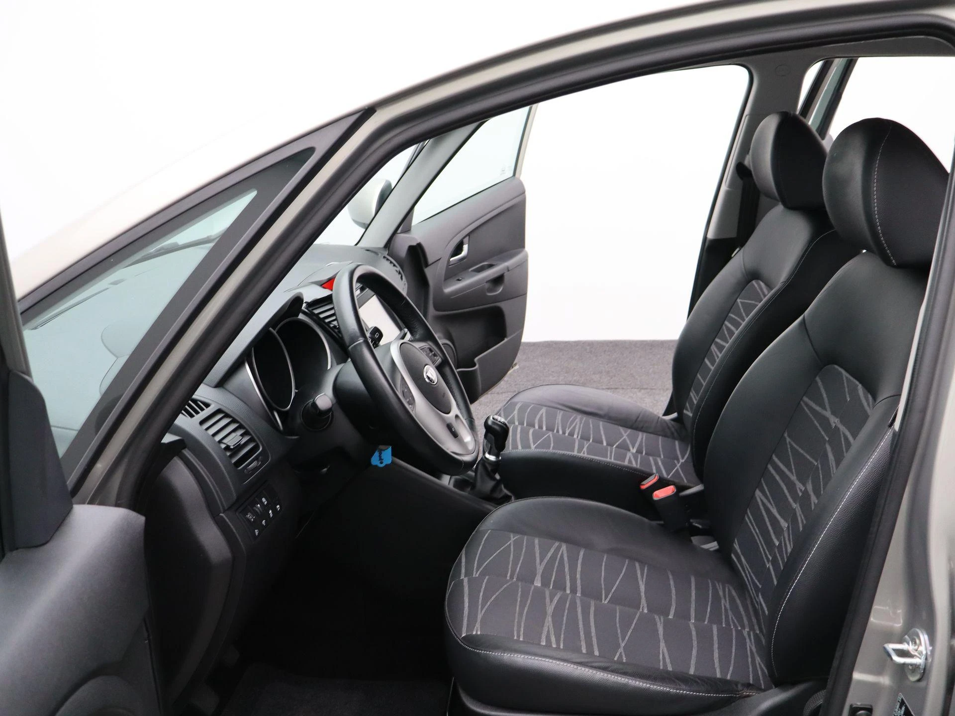 Kia-Venga-image-5