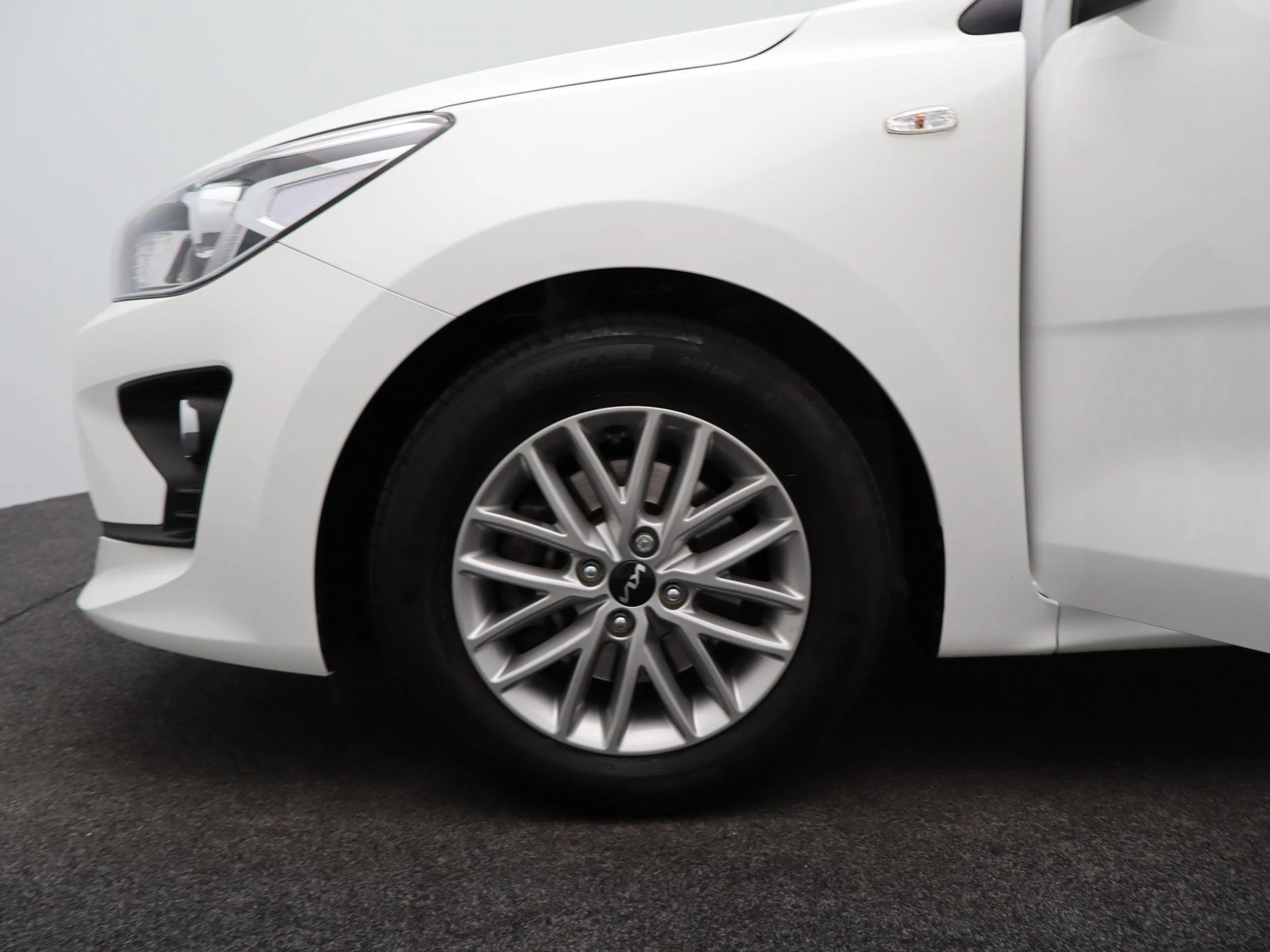Kia-Rio-image-16