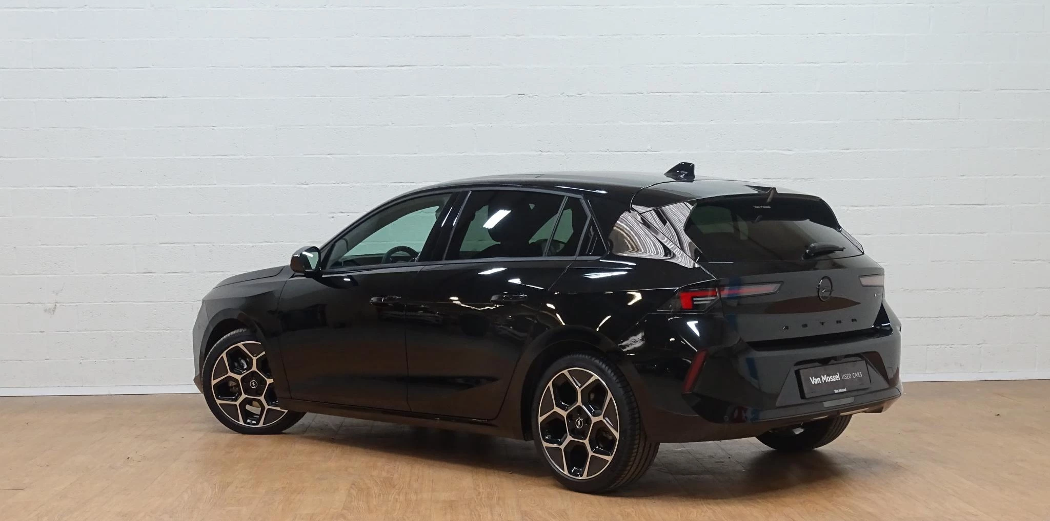 Opel Astra 1.2 Turbo MHEV 100kW Ultimate DCT