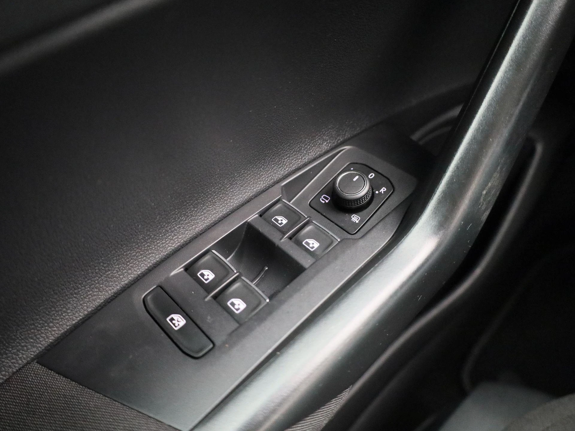 Volkswagen Polo - 22