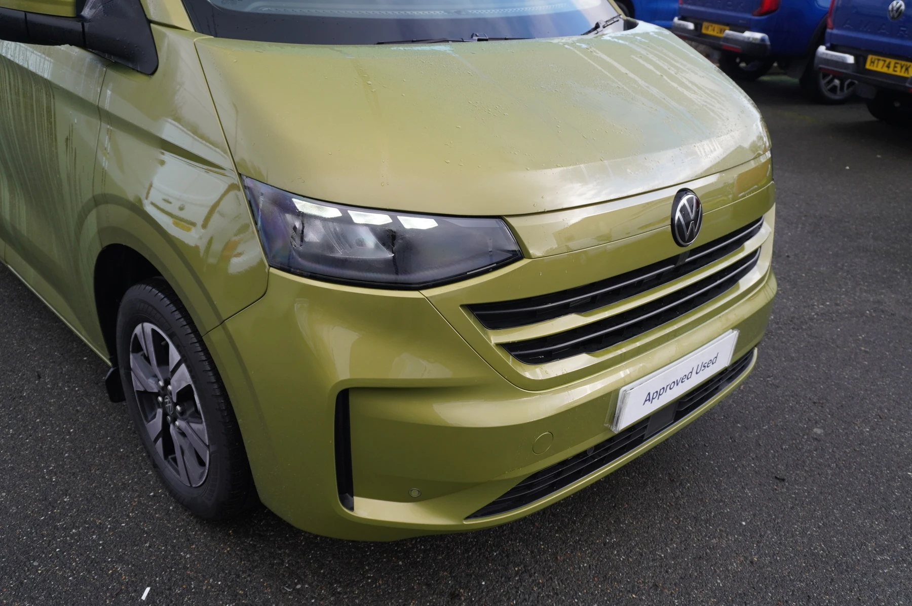 Volkswagen-Transporter-image-54