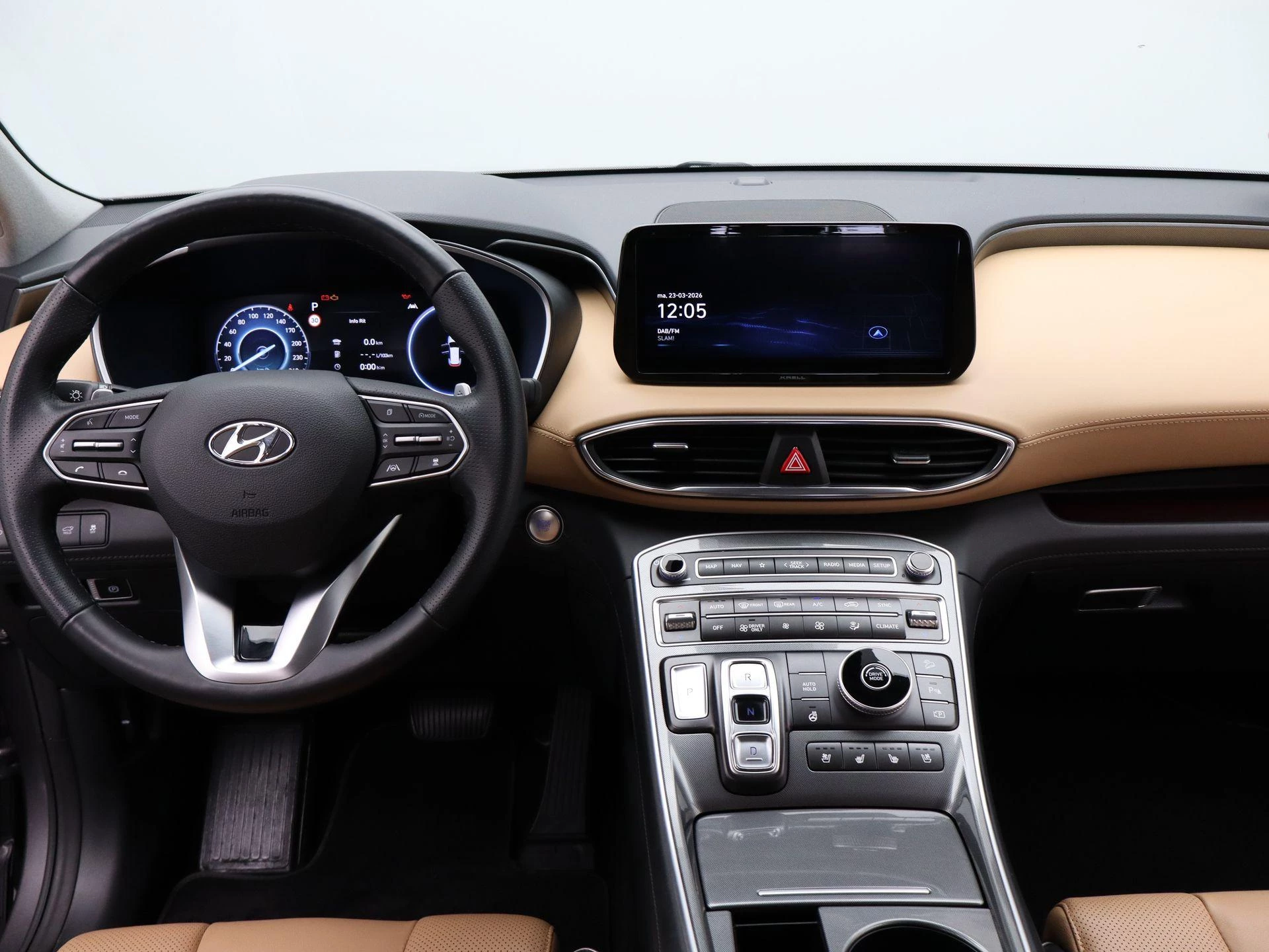 Hyundai-Santa Fe-image-7