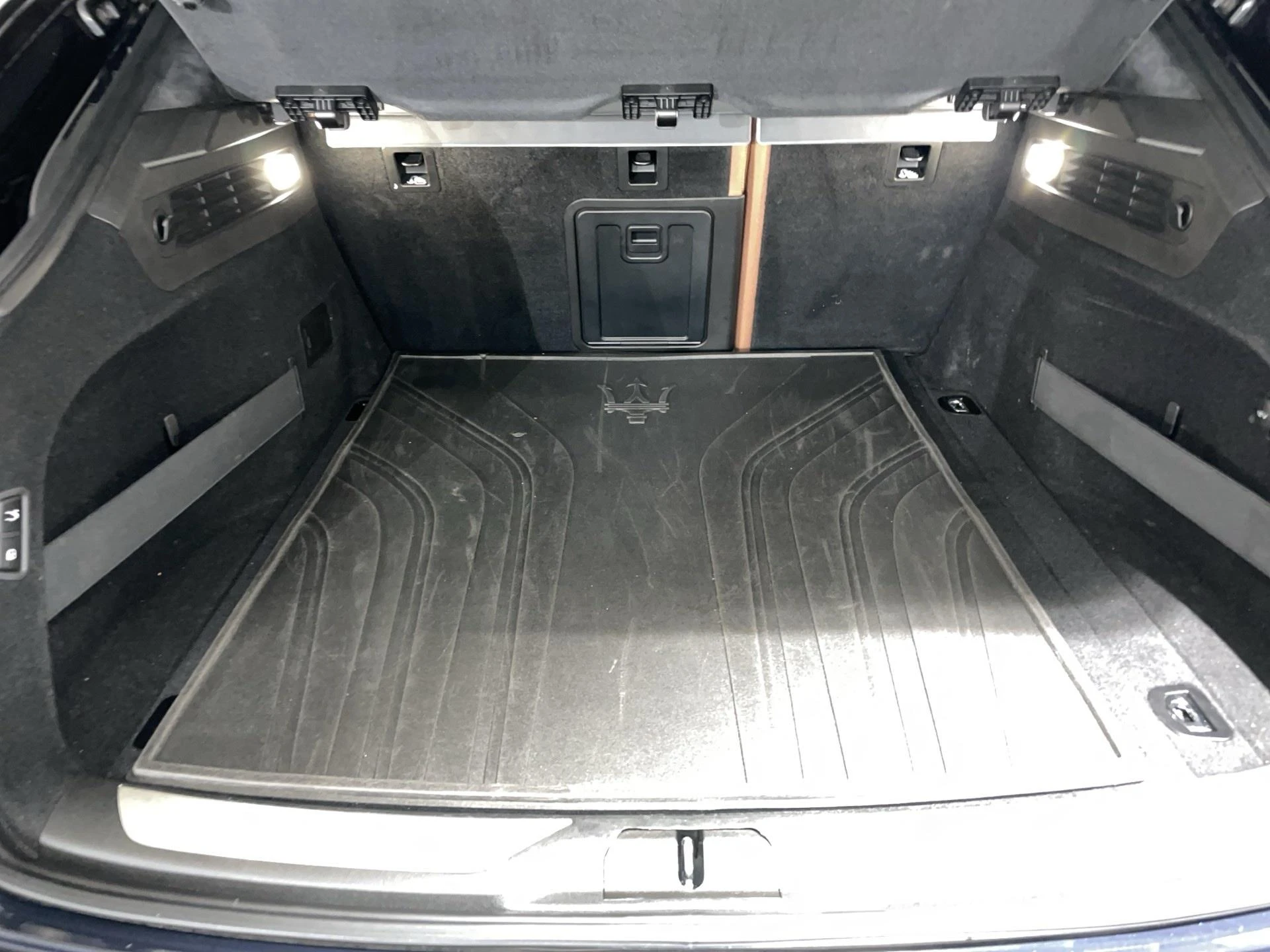Maserati-Levante-image-11