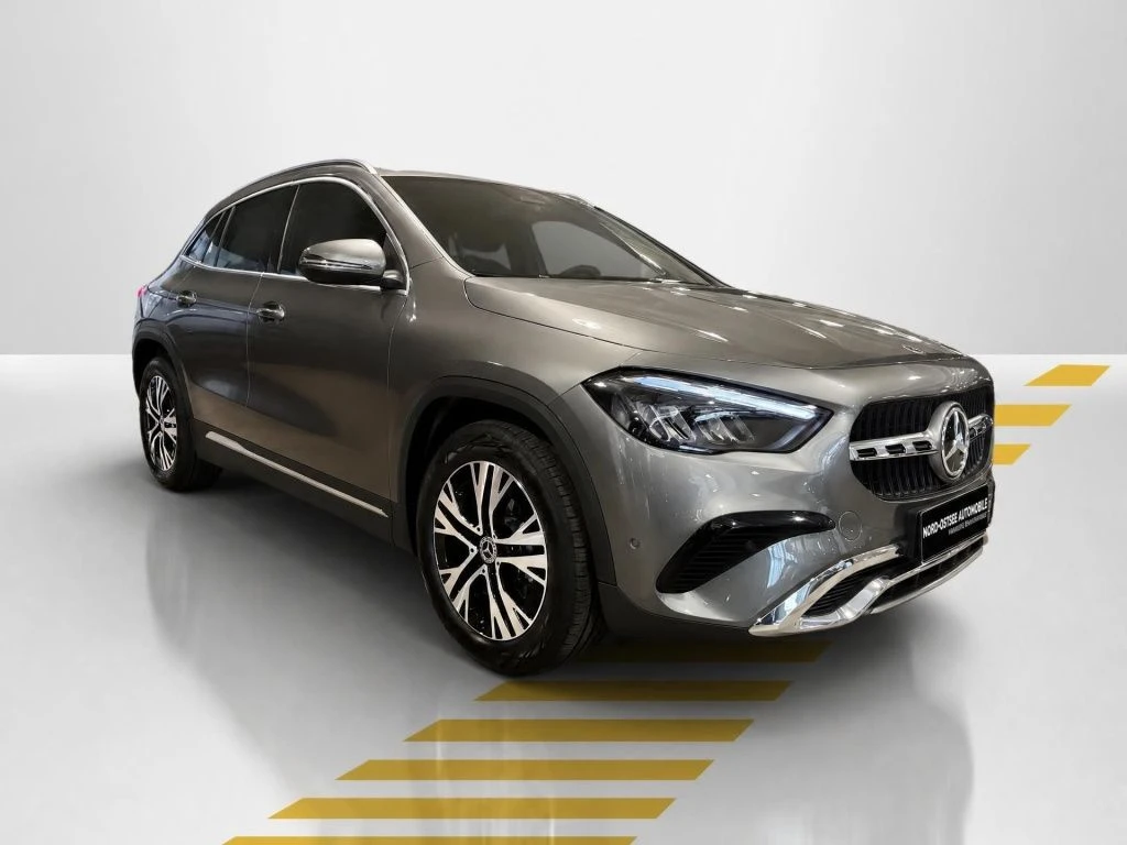 Mercedes-Benz-GLA 200 d-image-16