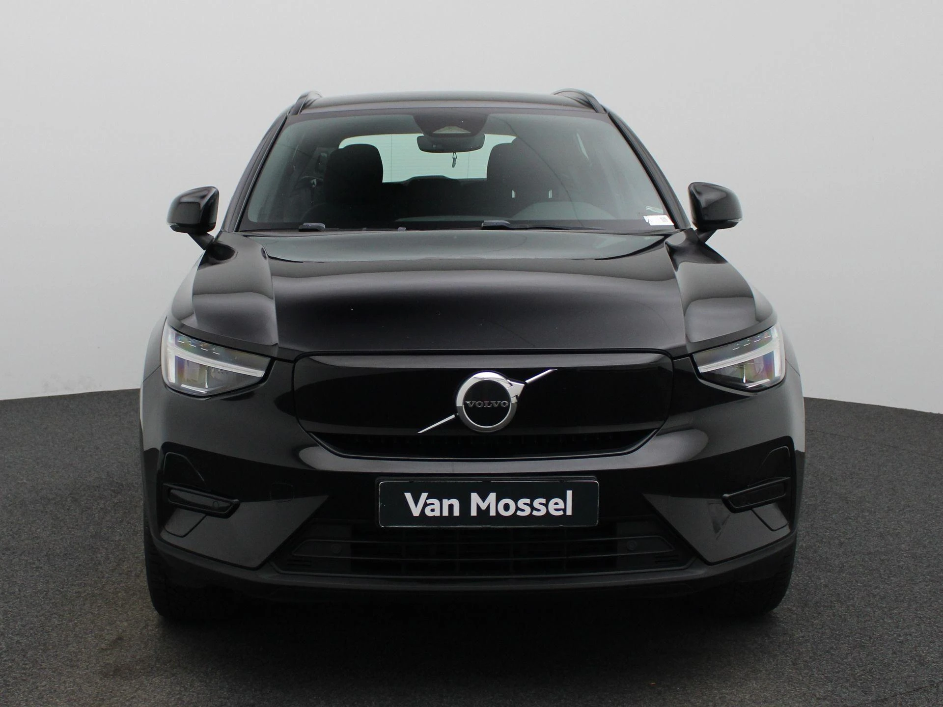 Volvo-XC40-image-4