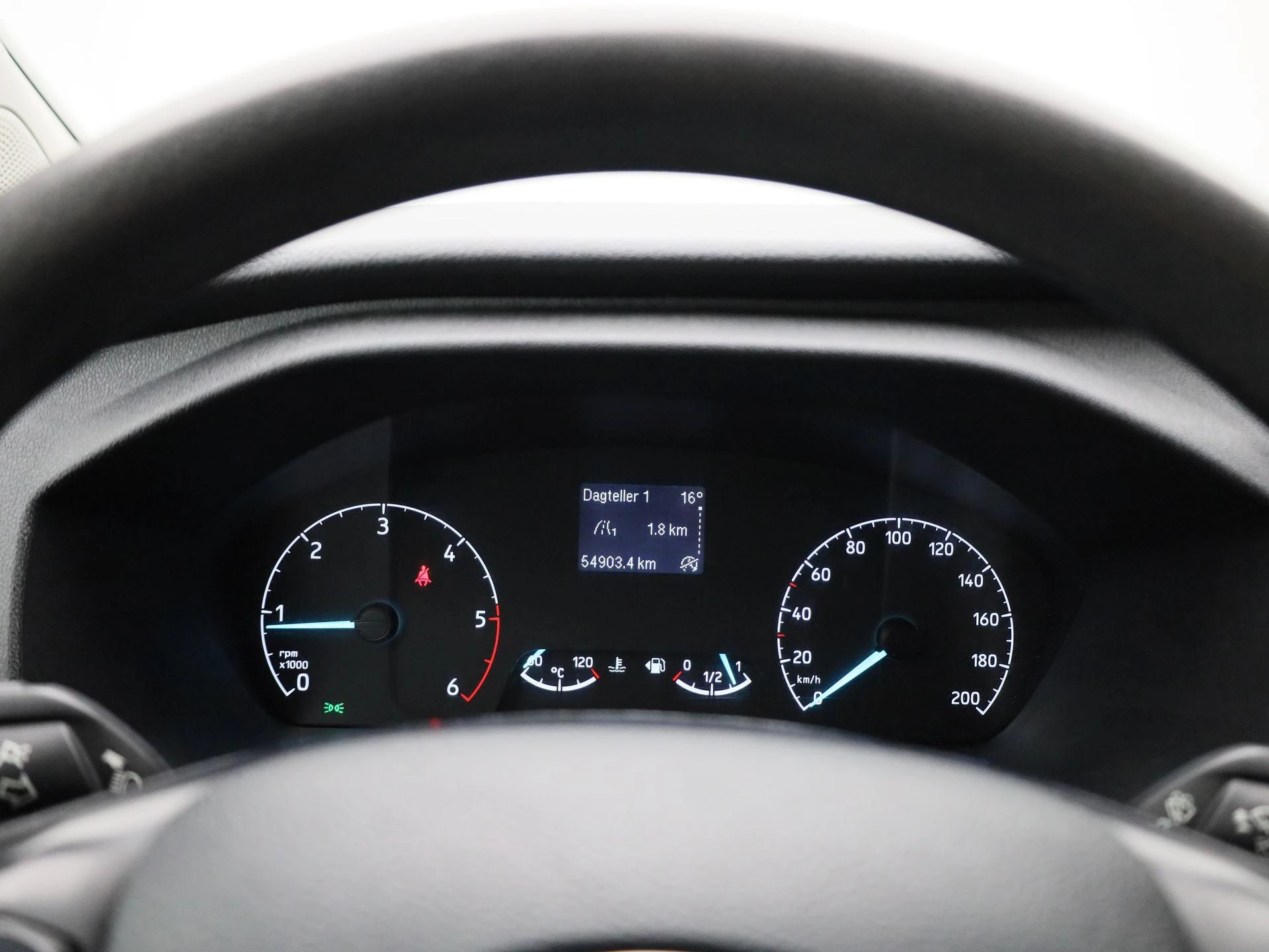 Ford-Transit Custom-image-7