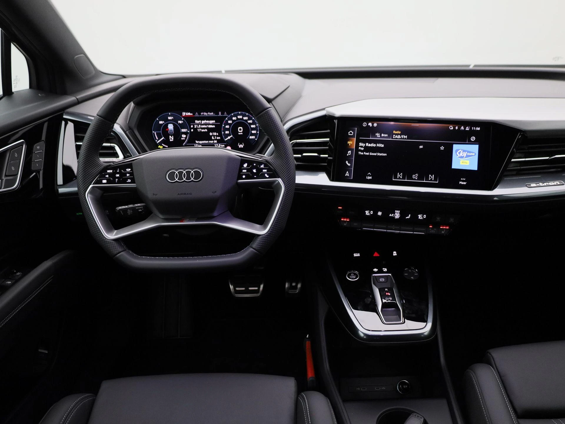 Audi-Q4 e-tron-image-6