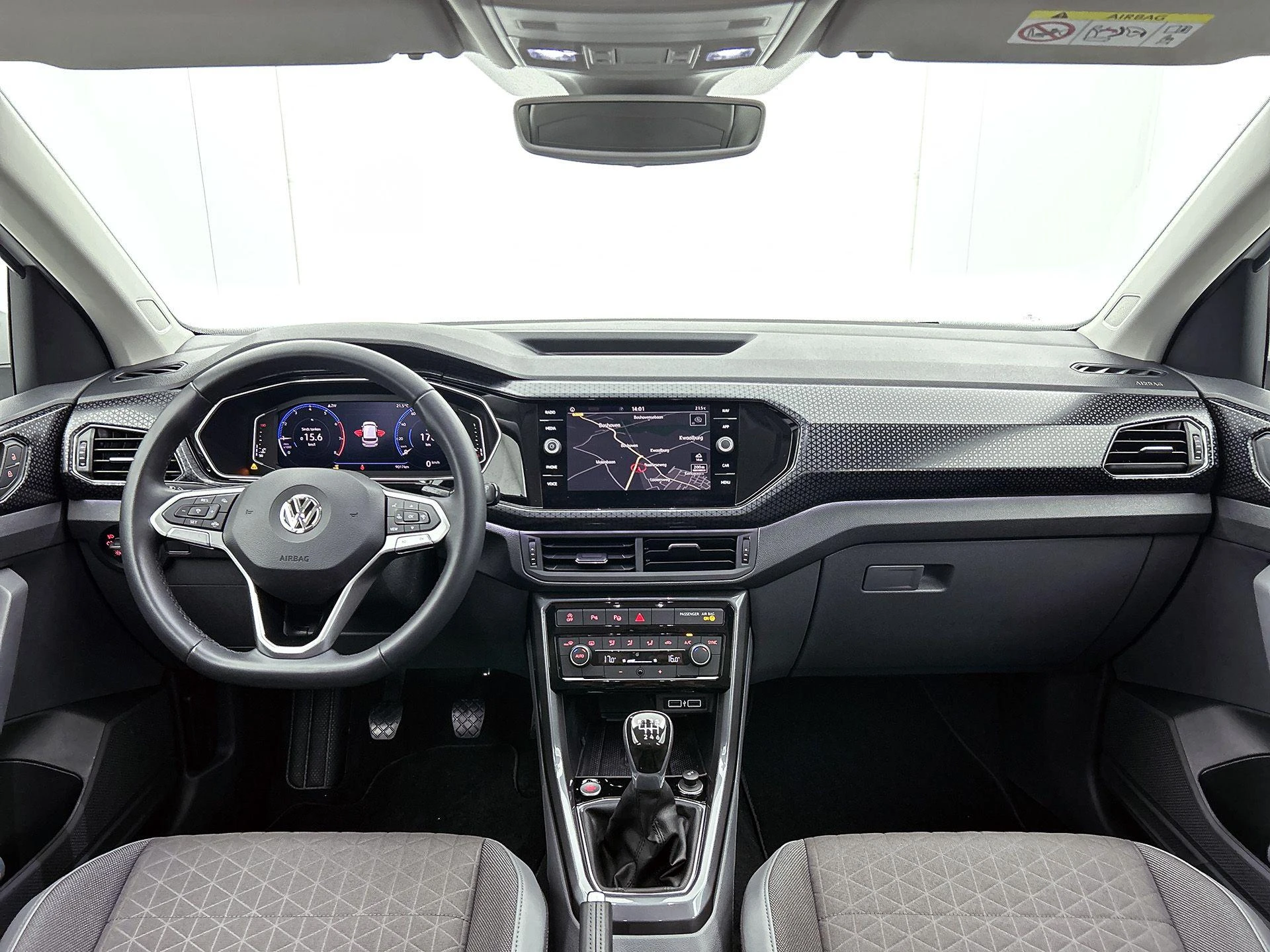 Volkswagen-T-Cross-image-22