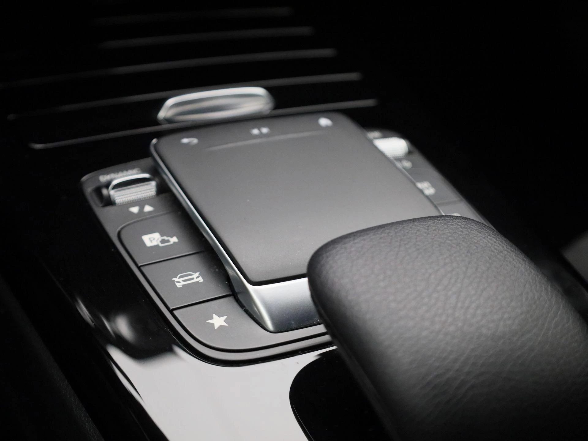 Mercedes-Benz-A-Klasse-image-17