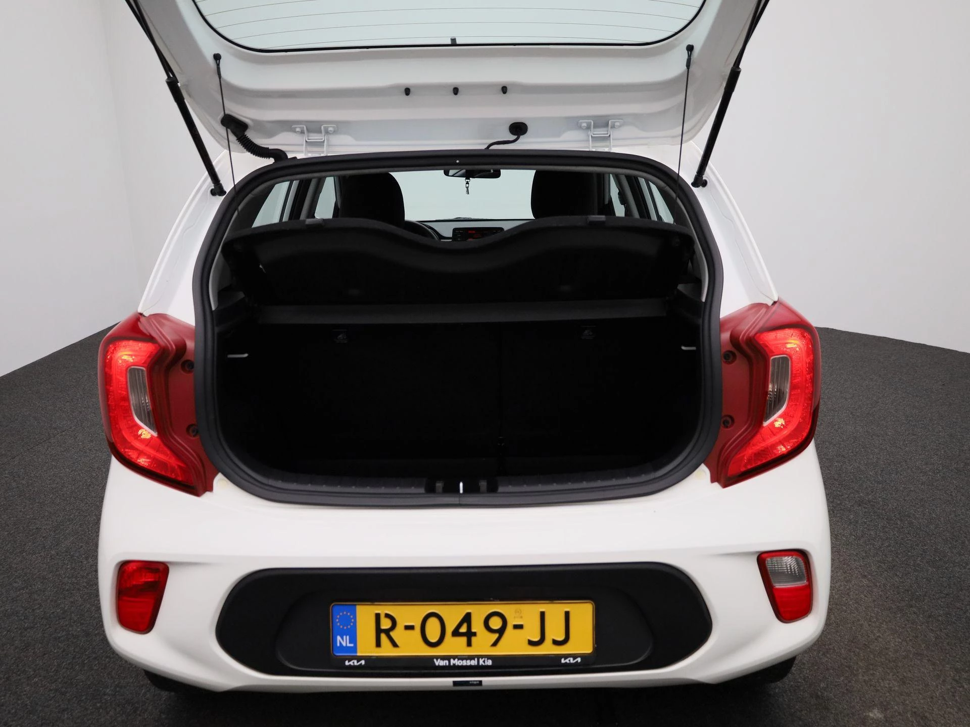 Kia-Picanto-image-10