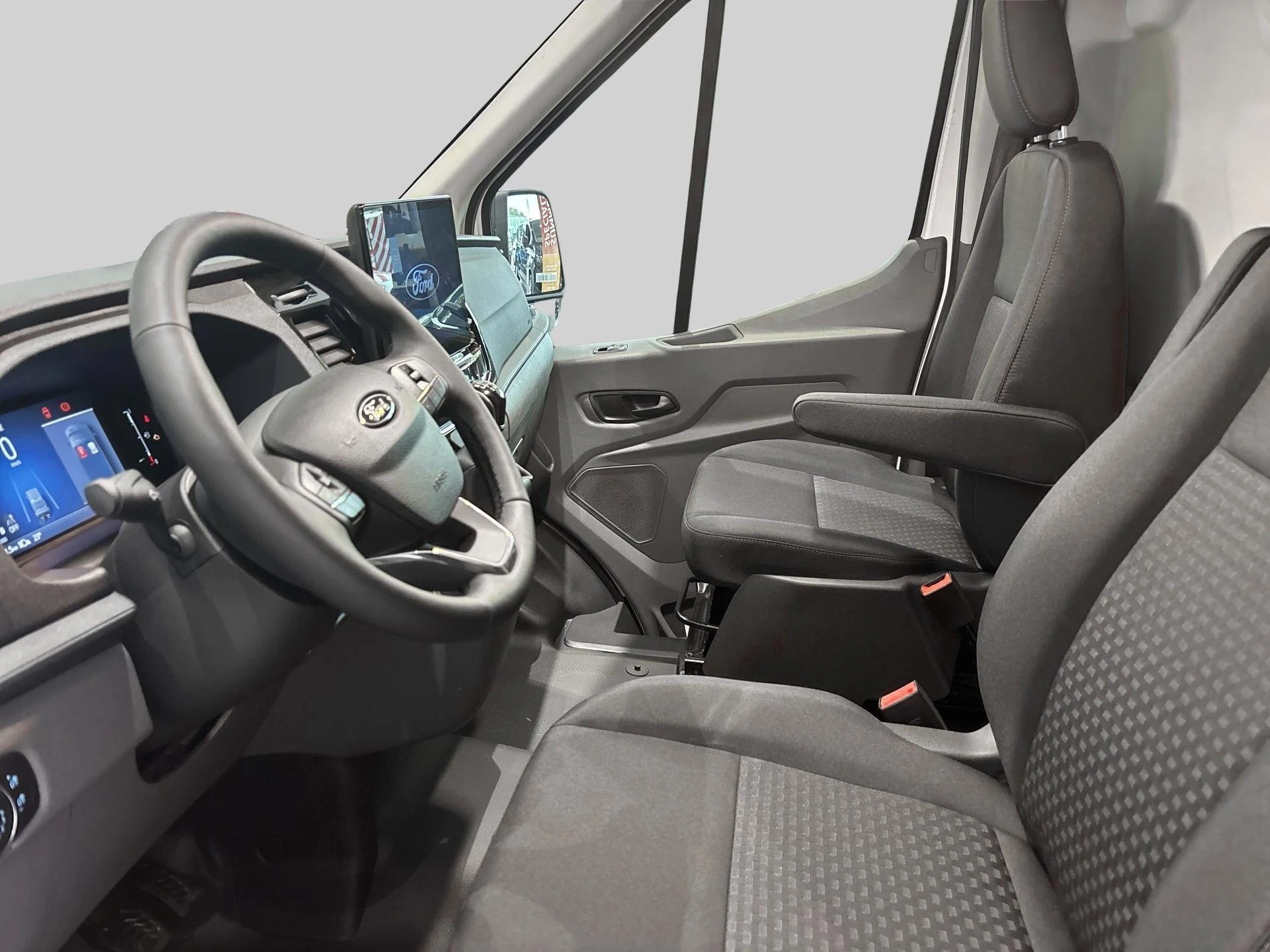 Ford-Transit-image-7