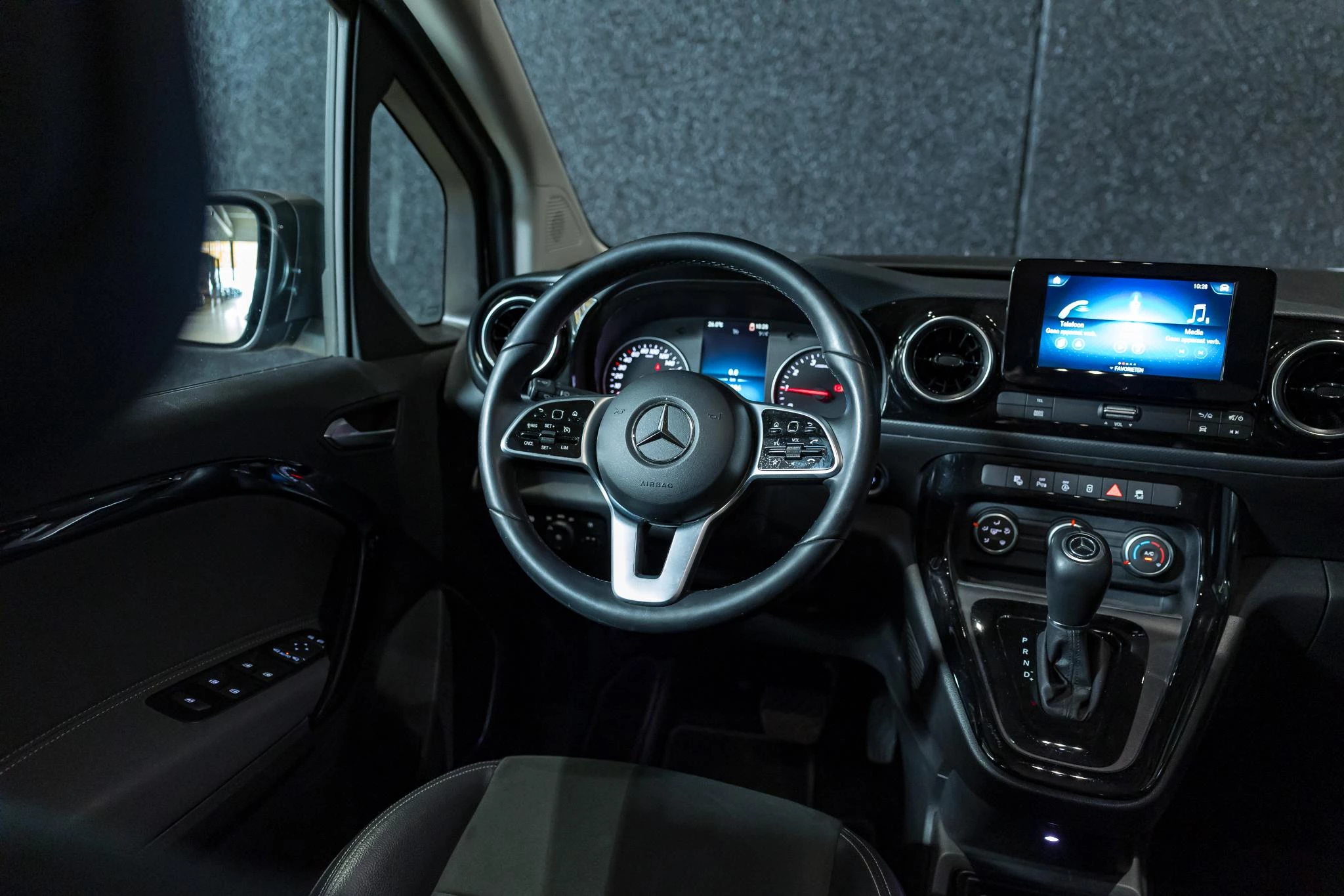 Mercedes-Benz T-Klasse T180 L1 Style DCT