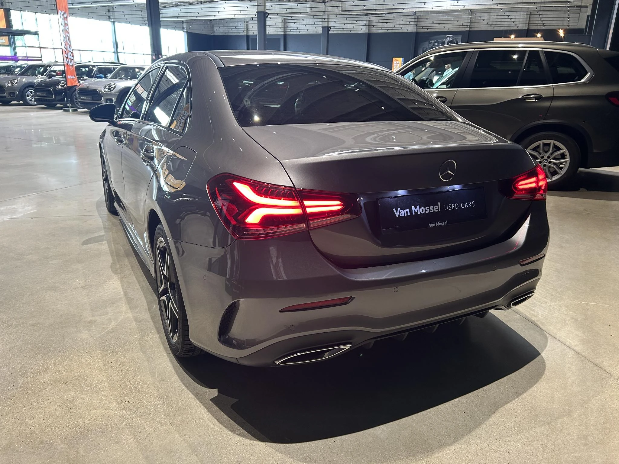 Mercedes-Benz-A-Klasse-image-5