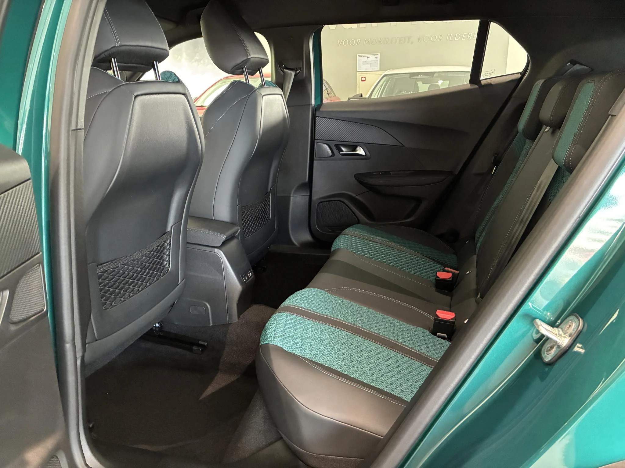 Peugeot-2008-image-15