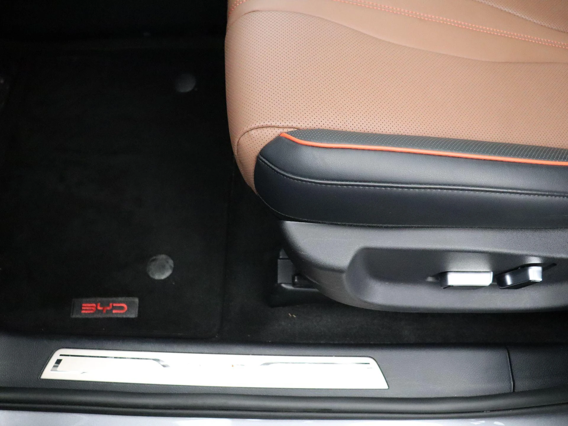 BYD-SEAL U-image-28