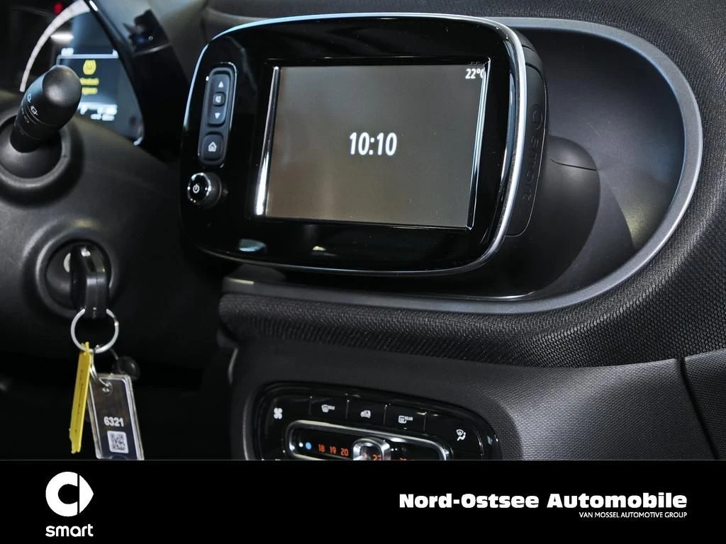 smart Fortwo EQ COUPÉ PASSION ADVANCED TEMPO PDC SHZ passion