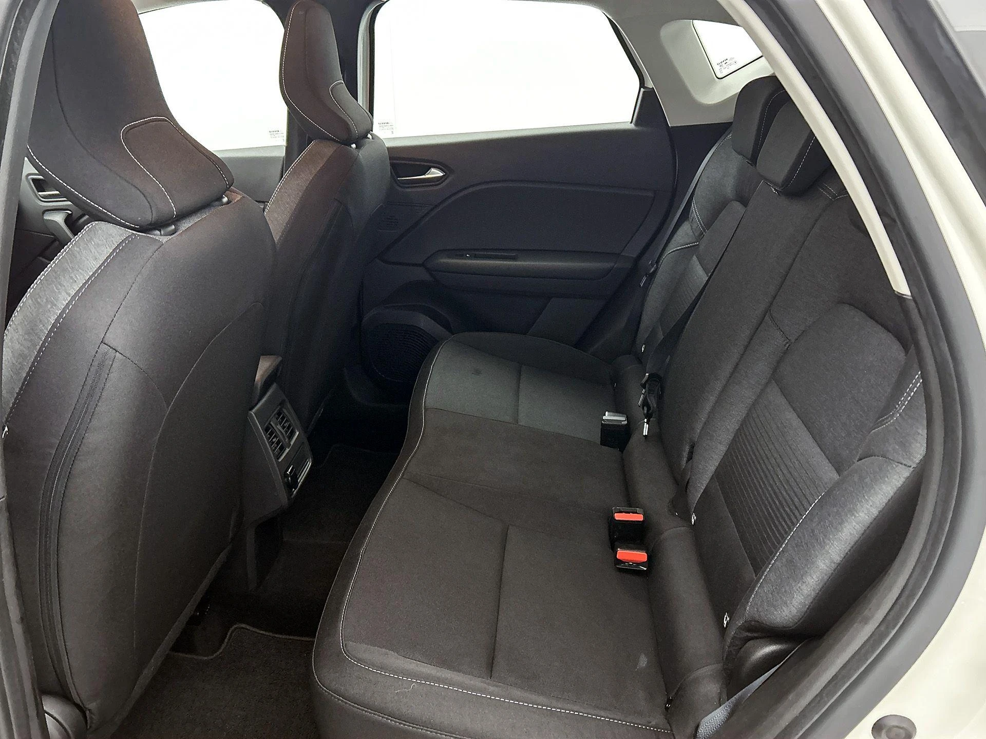 Renault-Captur-image-26