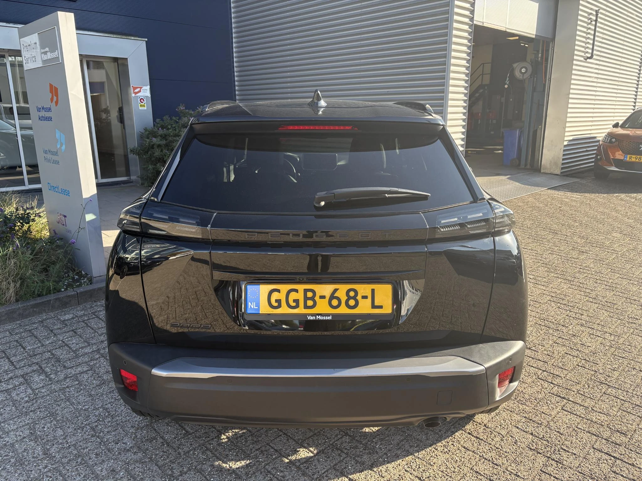 Peugeot-2008-image-4